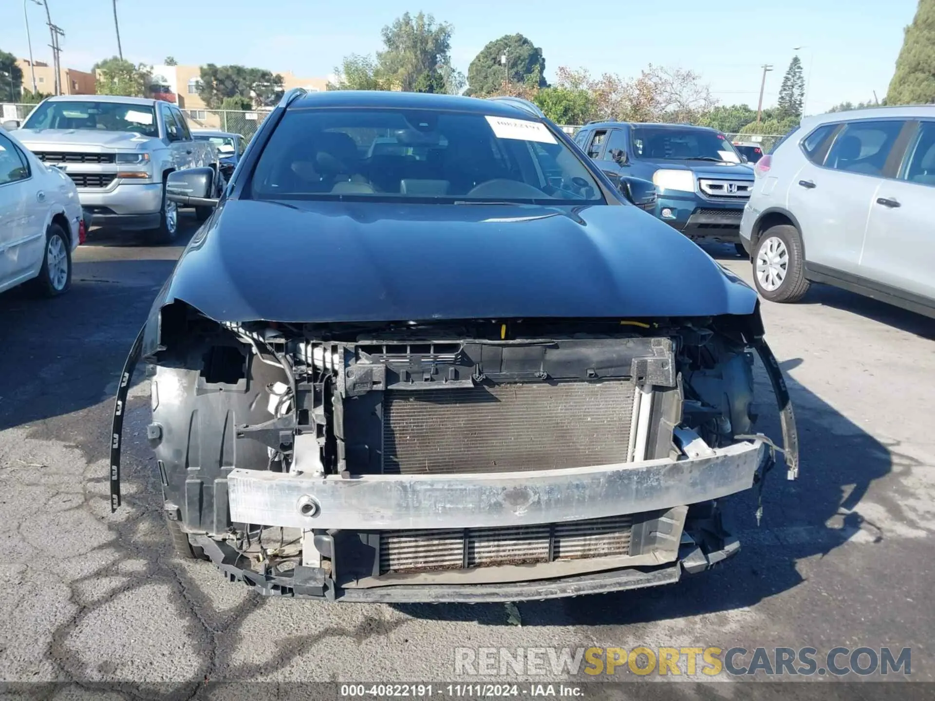 13 fotografías del automóvil dañado WDCTG4EB4KU000700 MERCEDES-BENZ GLA 250 2019