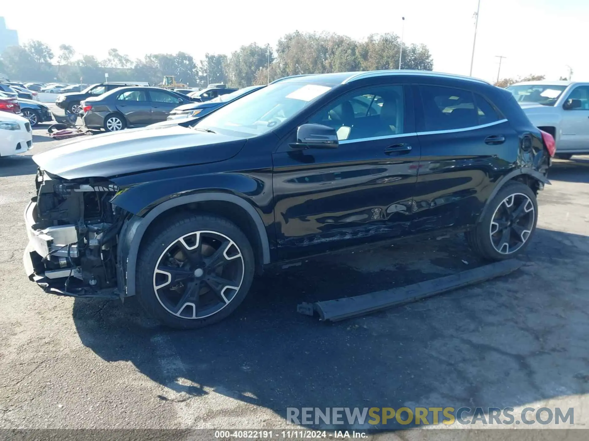 15 fotografías del automóvil dañado WDCTG4EB4KU000700 MERCEDES-BENZ GLA 250 2019