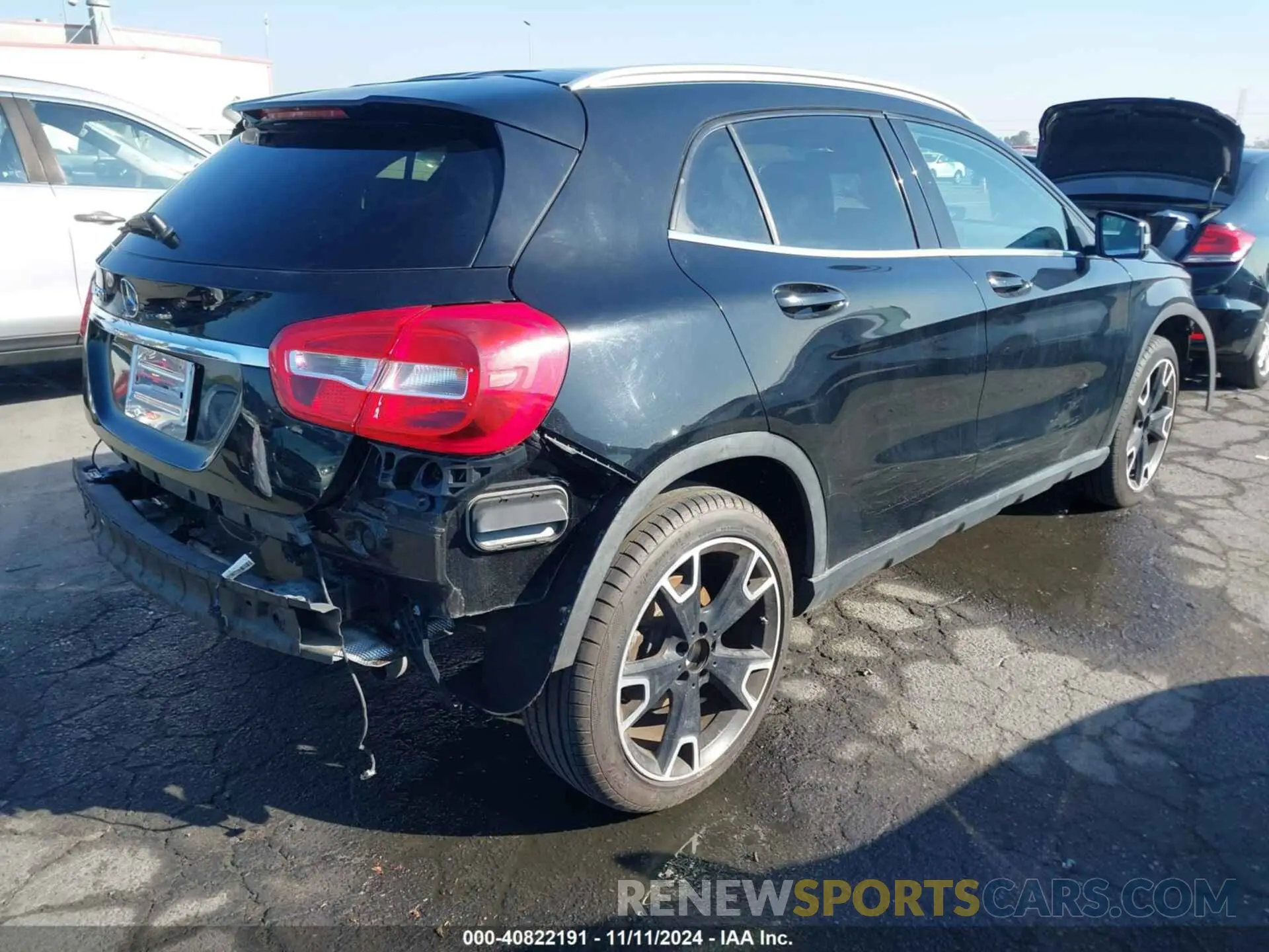 4 fotografías del automóvil dañado WDCTG4EB4KU000700 MERCEDES-BENZ GLA 250 2019