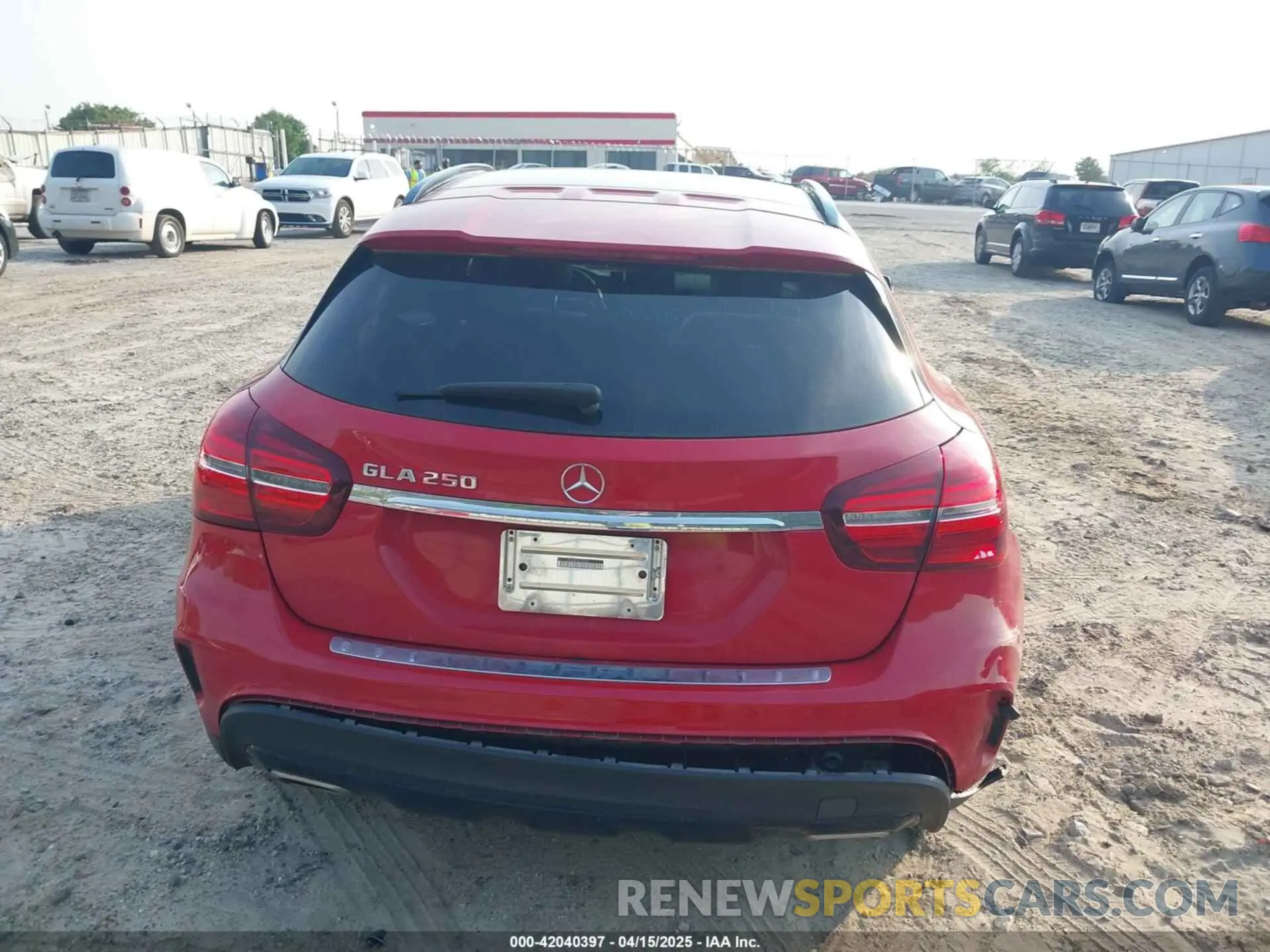 16 fotografías del automóvil dañado WDCTG4EB4KU019036 MERCEDES-BENZ GLA 250 2019