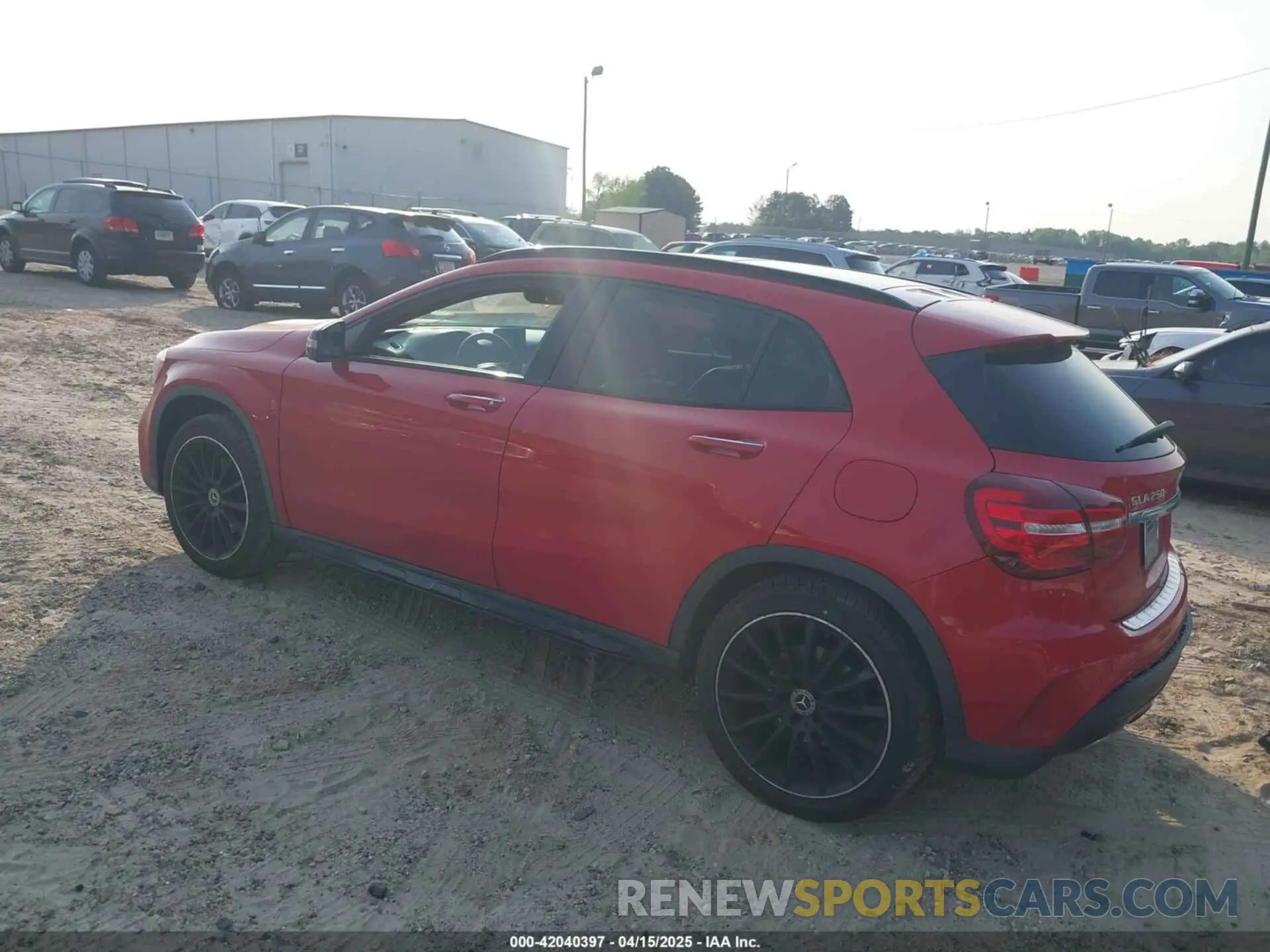 3 fotografías del automóvil dañado WDCTG4EB4KU019036 MERCEDES-BENZ GLA 250 2019