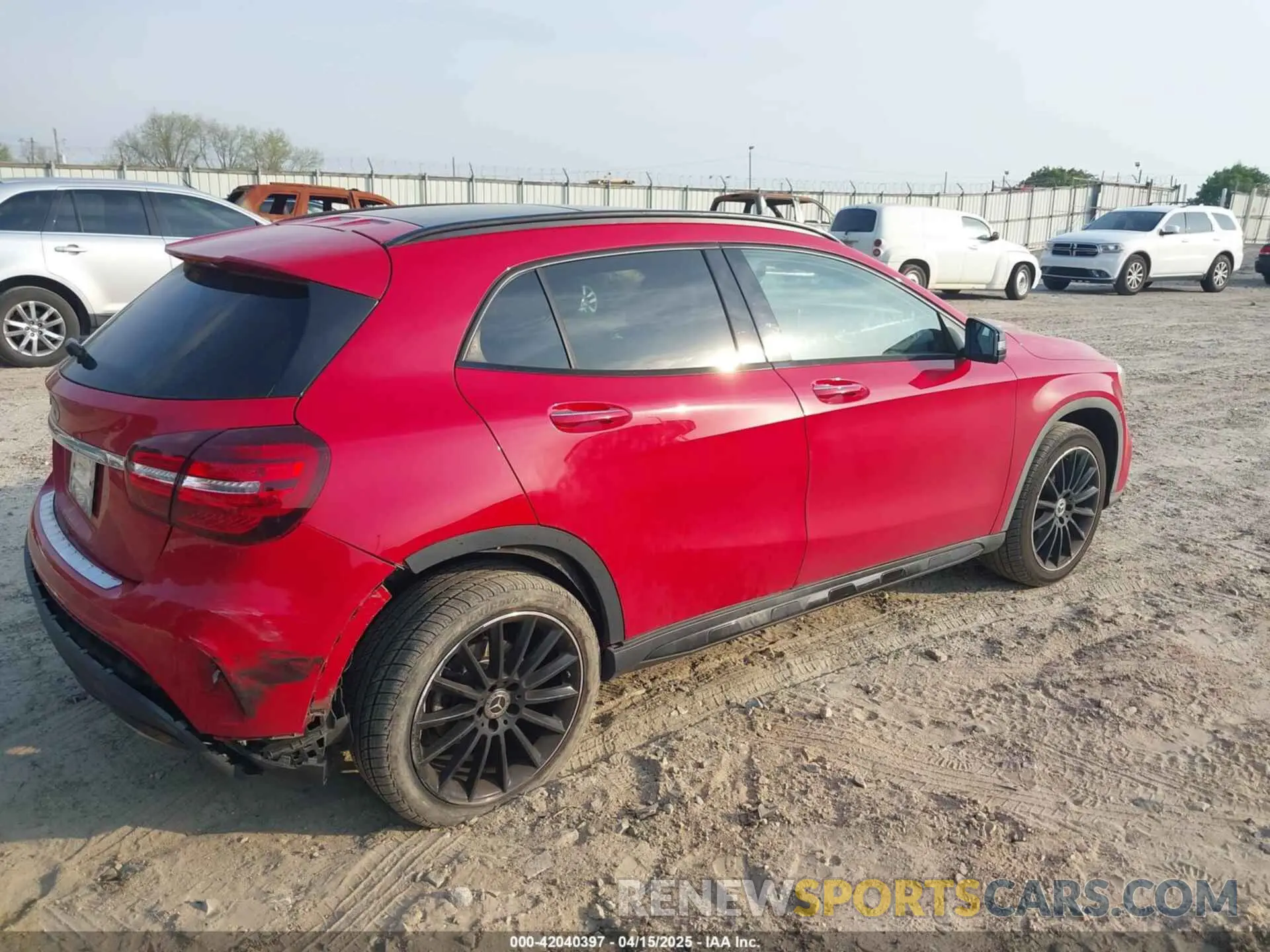 4 fotografías del automóvil dañado WDCTG4EB4KU019036 MERCEDES-BENZ GLA 250 2019