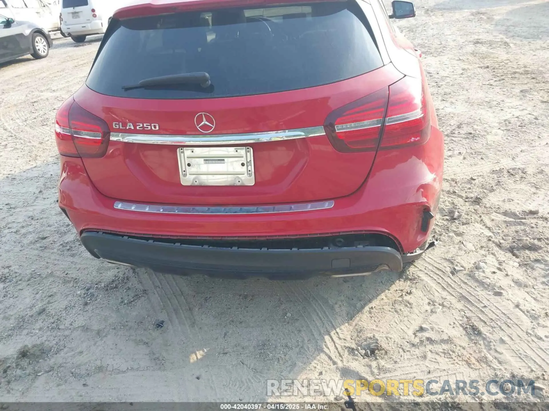 6 fotografías del automóvil dañado WDCTG4EB4KU019036 MERCEDES-BENZ GLA 250 2019
