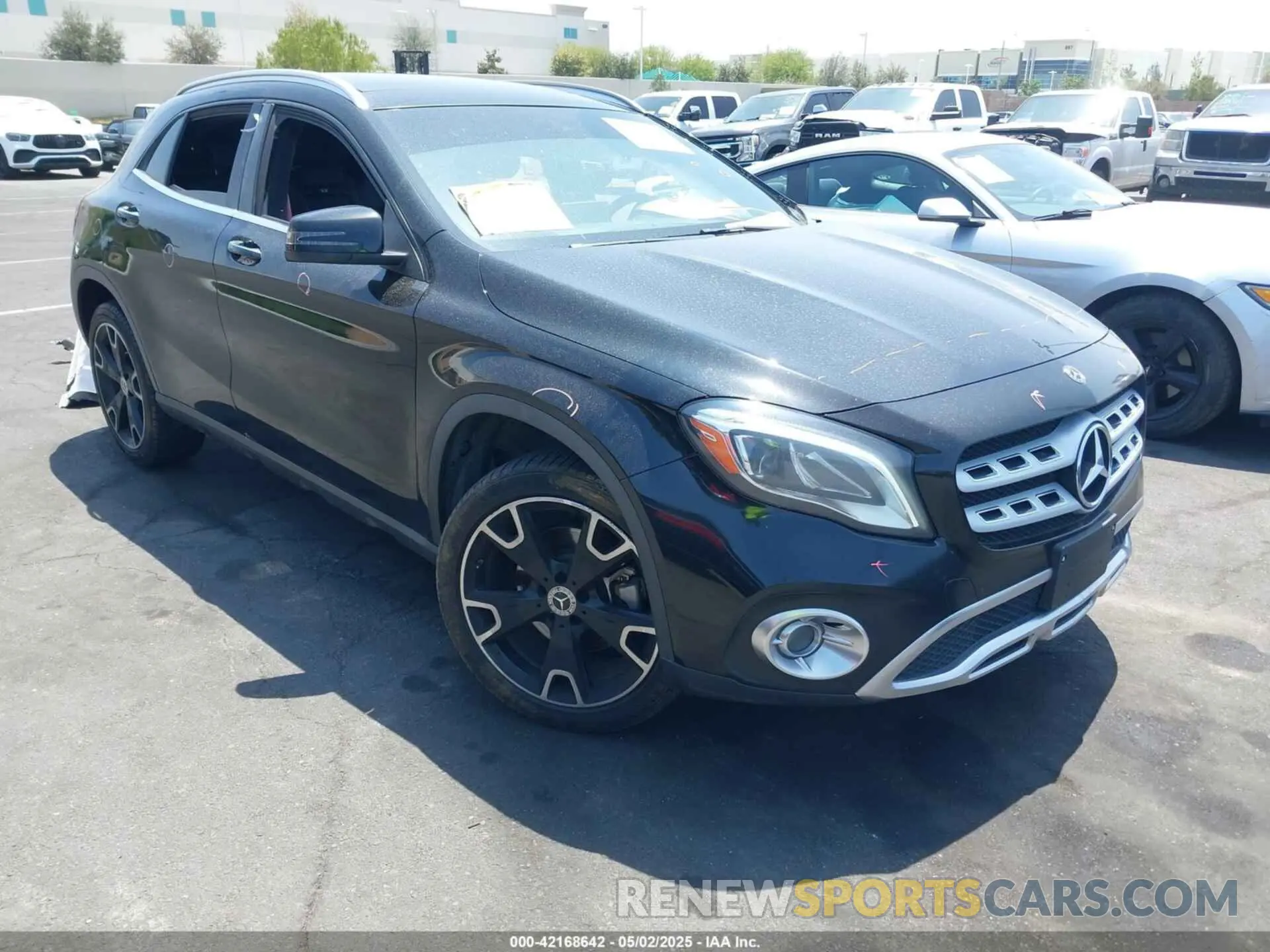 1 fotografías del automóvil dañado WDCTG4EB5KU012256 MERCEDES-BENZ GLA 250 2019