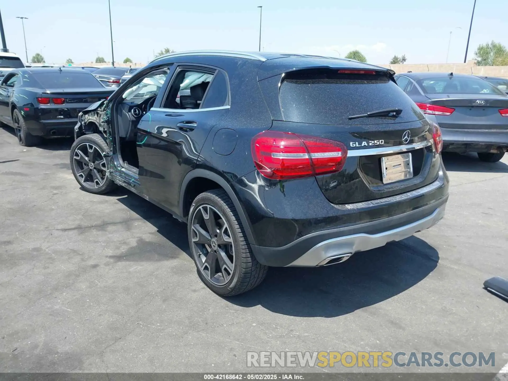 3 fotografías del automóvil dañado WDCTG4EB5KU012256 MERCEDES-BENZ GLA 250 2019