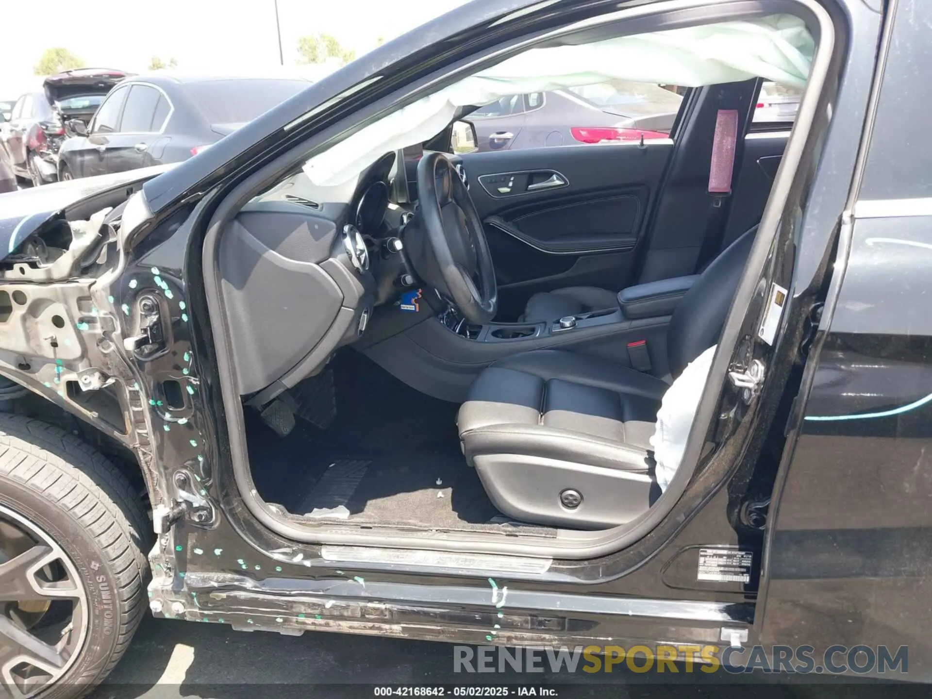 5 fotografías del automóvil dañado WDCTG4EB5KU012256 MERCEDES-BENZ GLA 250 2019