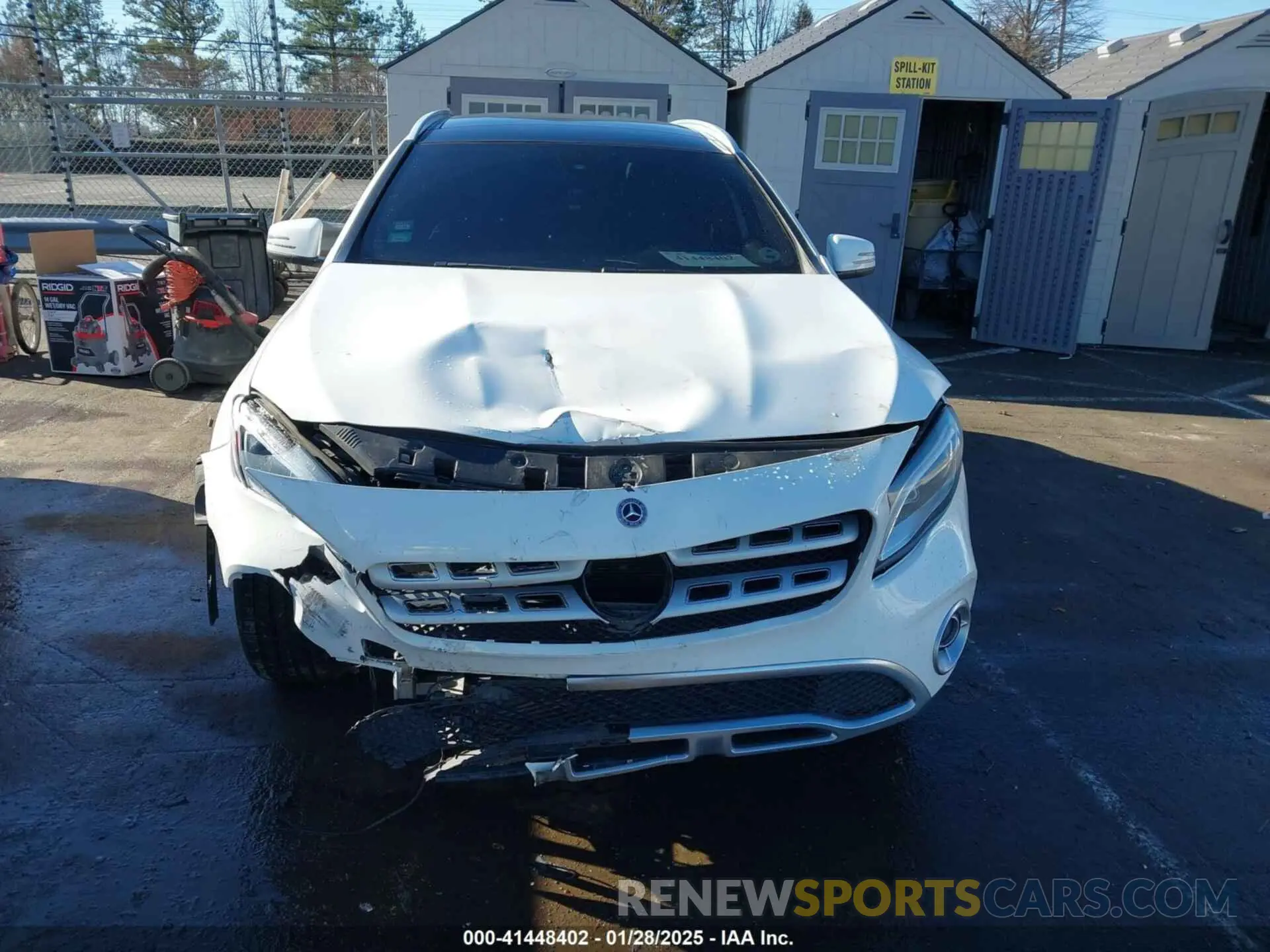 12 fotografías del automóvil dañado WDCTG4EB6KJ550319 MERCEDES-BENZ GLA 250 2019