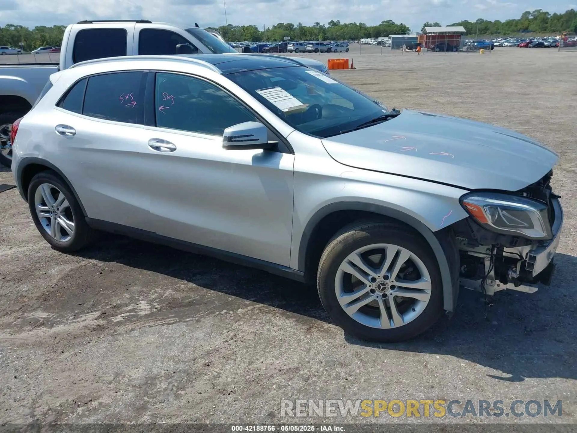 1 fotografías del automóvil dañado WDCTG4EB6KU000469 MERCEDES-BENZ GLA 250 2019