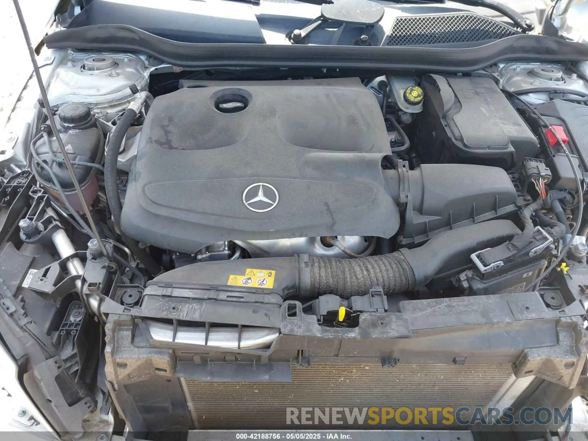 10 fotografías del automóvil dañado WDCTG4EB6KU000469 MERCEDES-BENZ GLA 250 2019