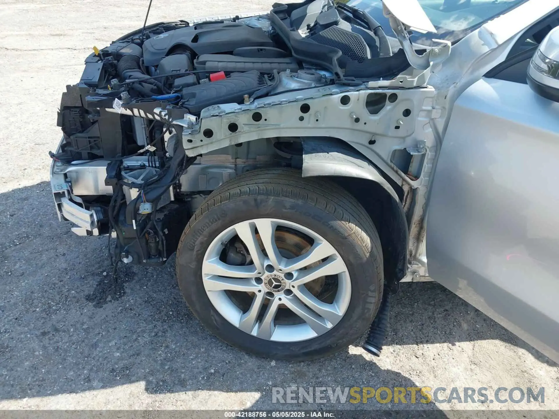 6 fotografías del automóvil dañado WDCTG4EB6KU000469 MERCEDES-BENZ GLA 250 2019