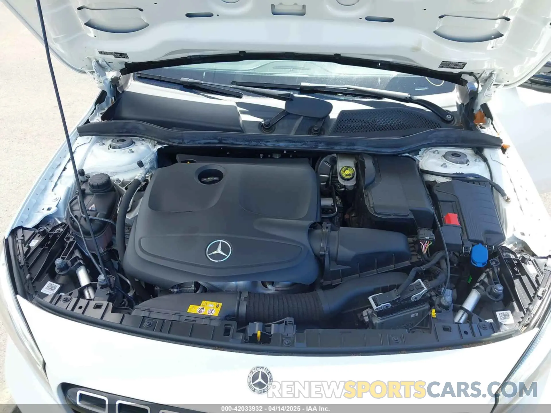 10 fotografías del automóvil dañado WDCTG4EB8KU003406 MERCEDES-BENZ GLA 250 2019