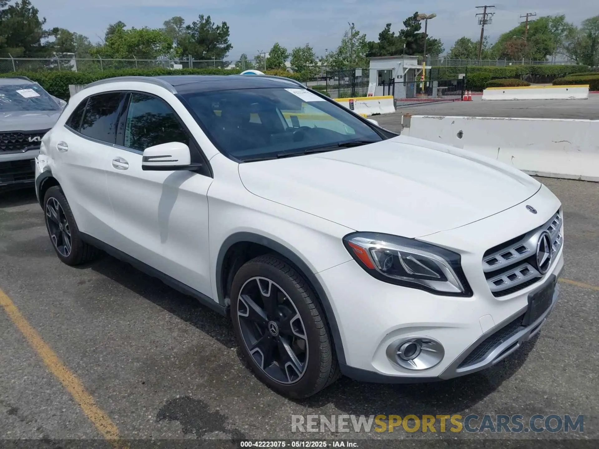 1 fotografías del automóvil dañado WDCTG4EB9KJ550931 MERCEDES-BENZ GLA 250 2019