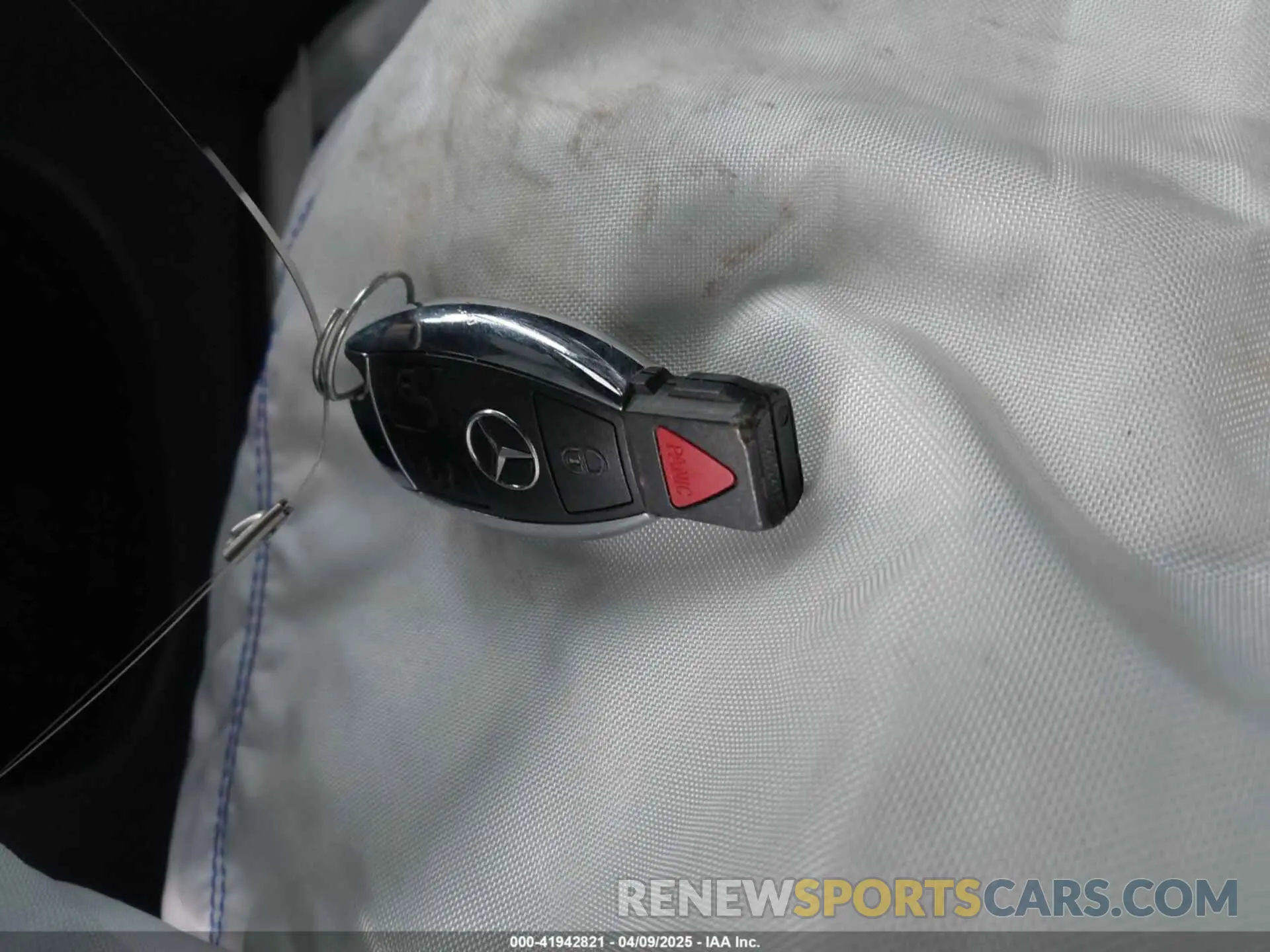 11 fotografías del automóvil dañado WDCTG4GB1KJ572127 MERCEDES-BENZ GLA 250 2019