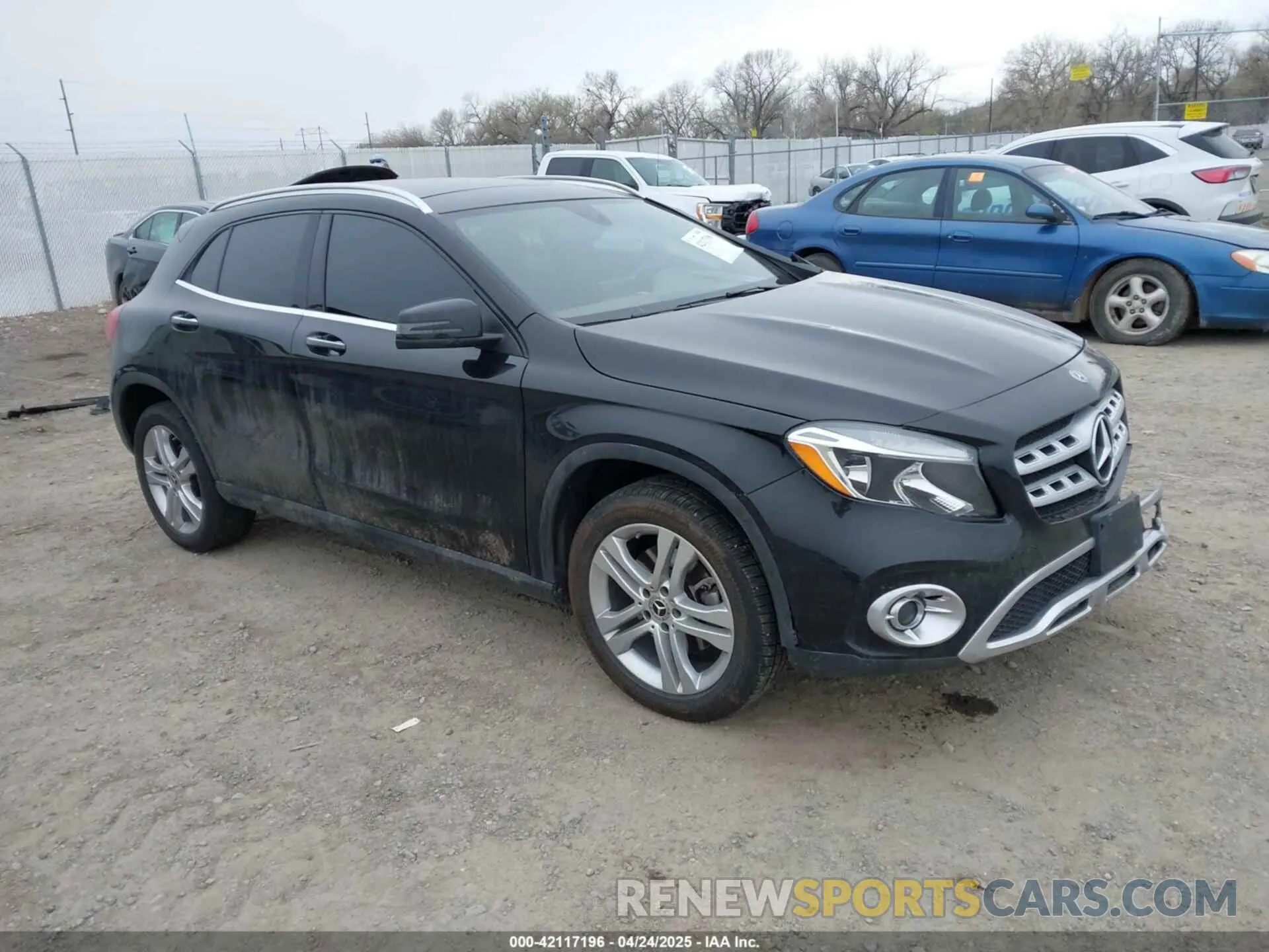 1 fotografías del automóvil dañado WDCTG4GB1KJ614201 MERCEDES-BENZ GLA 250 2019