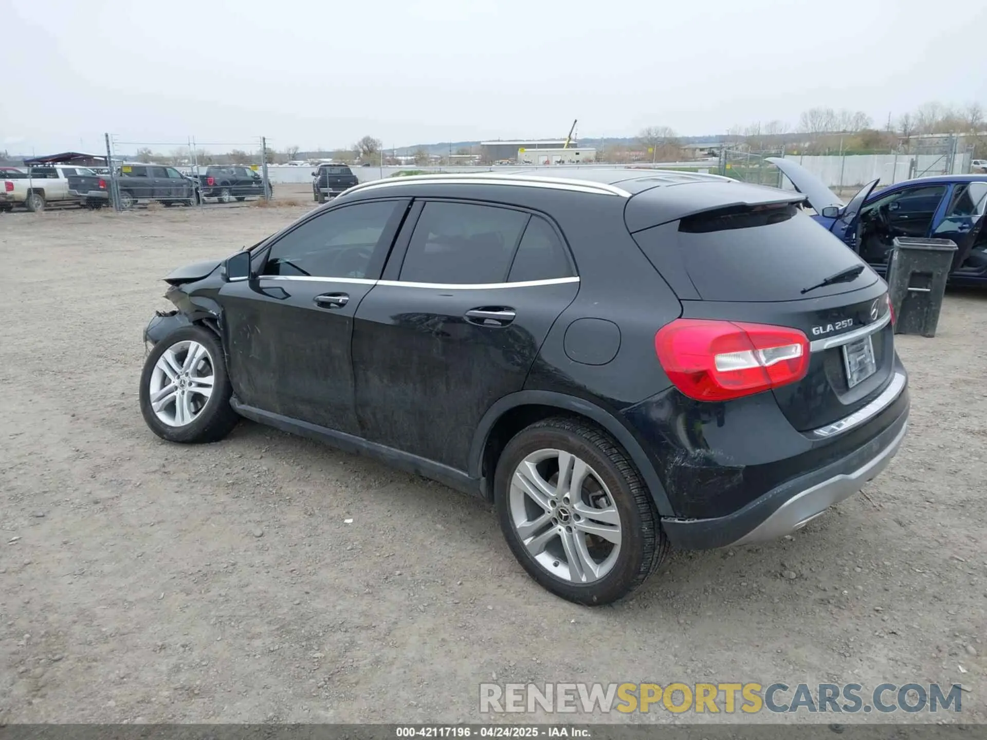 3 fotografías del automóvil dañado WDCTG4GB1KJ614201 MERCEDES-BENZ GLA 250 2019