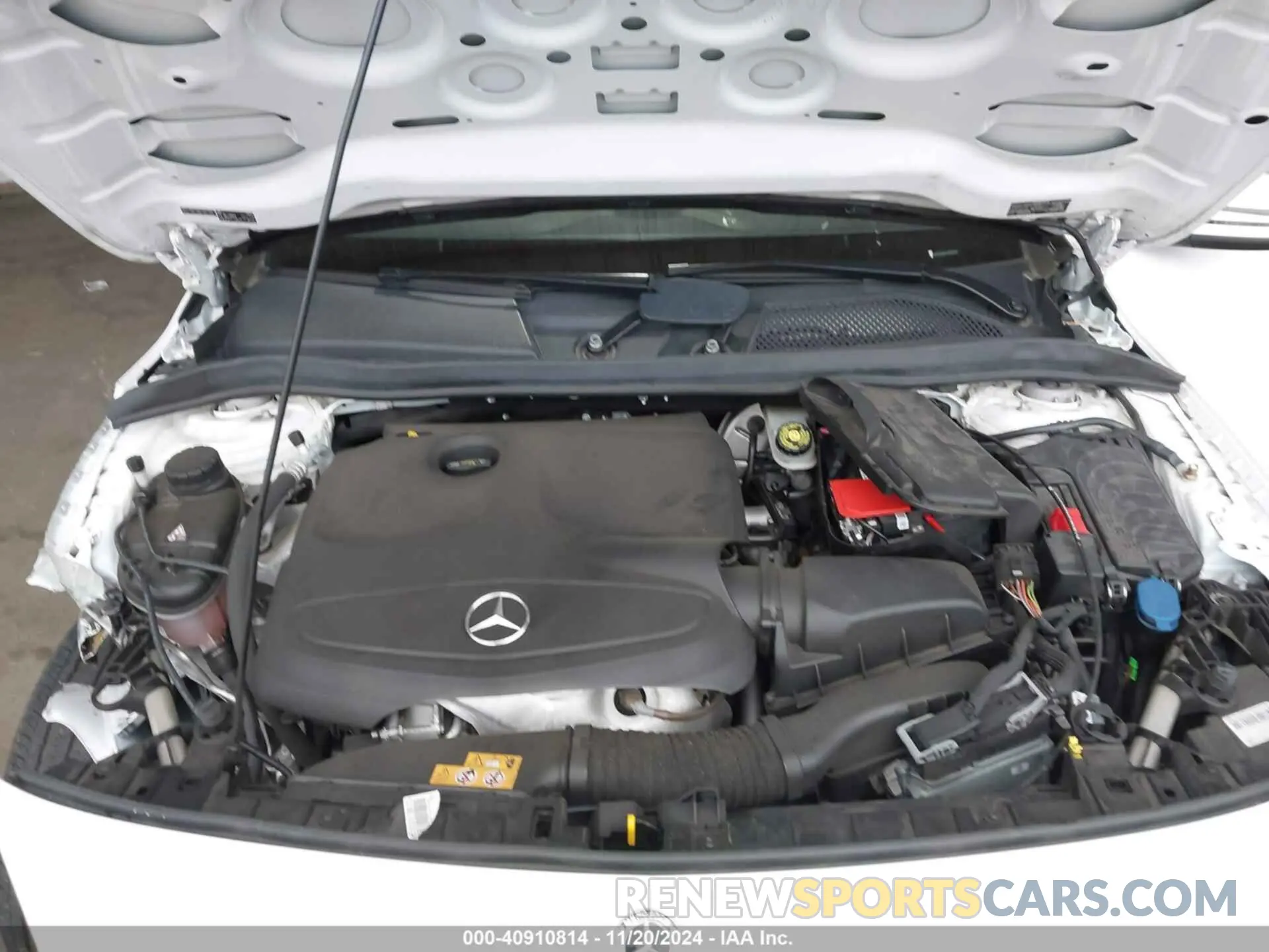 10 fotografías del automóvil dañado WDCTG4GB1KU020397 MERCEDES-BENZ GLA 250 2019