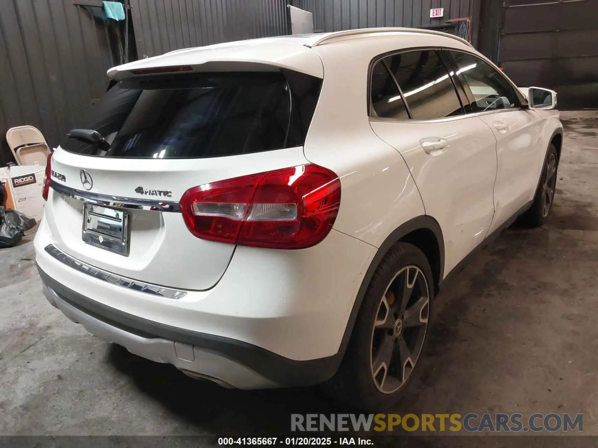 4 fotografías del automóvil dañado WDCTG4GB4KJ644728 MERCEDES-BENZ GLA 250 2019