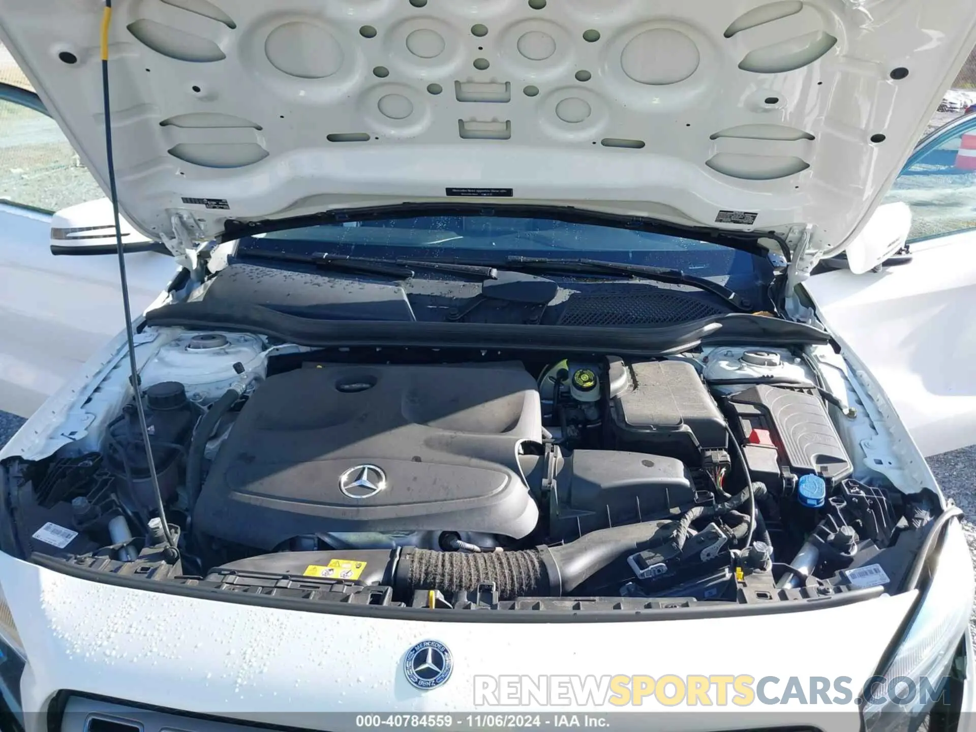 10 fotografías del automóvil dañado WDCTG4GB4KU007787 MERCEDES-BENZ GLA 250 2019