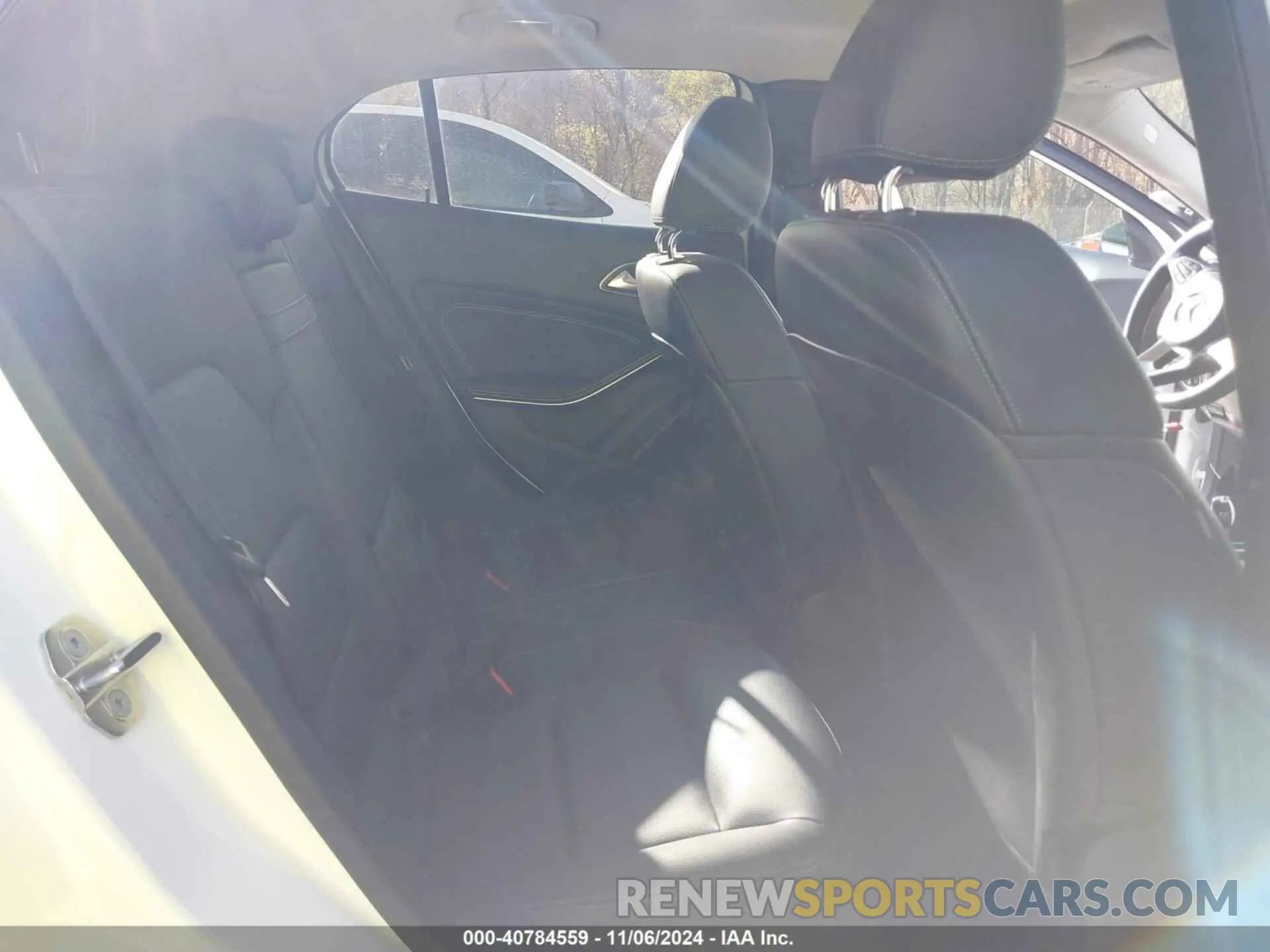 8 fotografías del automóvil dañado WDCTG4GB4KU007787 MERCEDES-BENZ GLA 250 2019