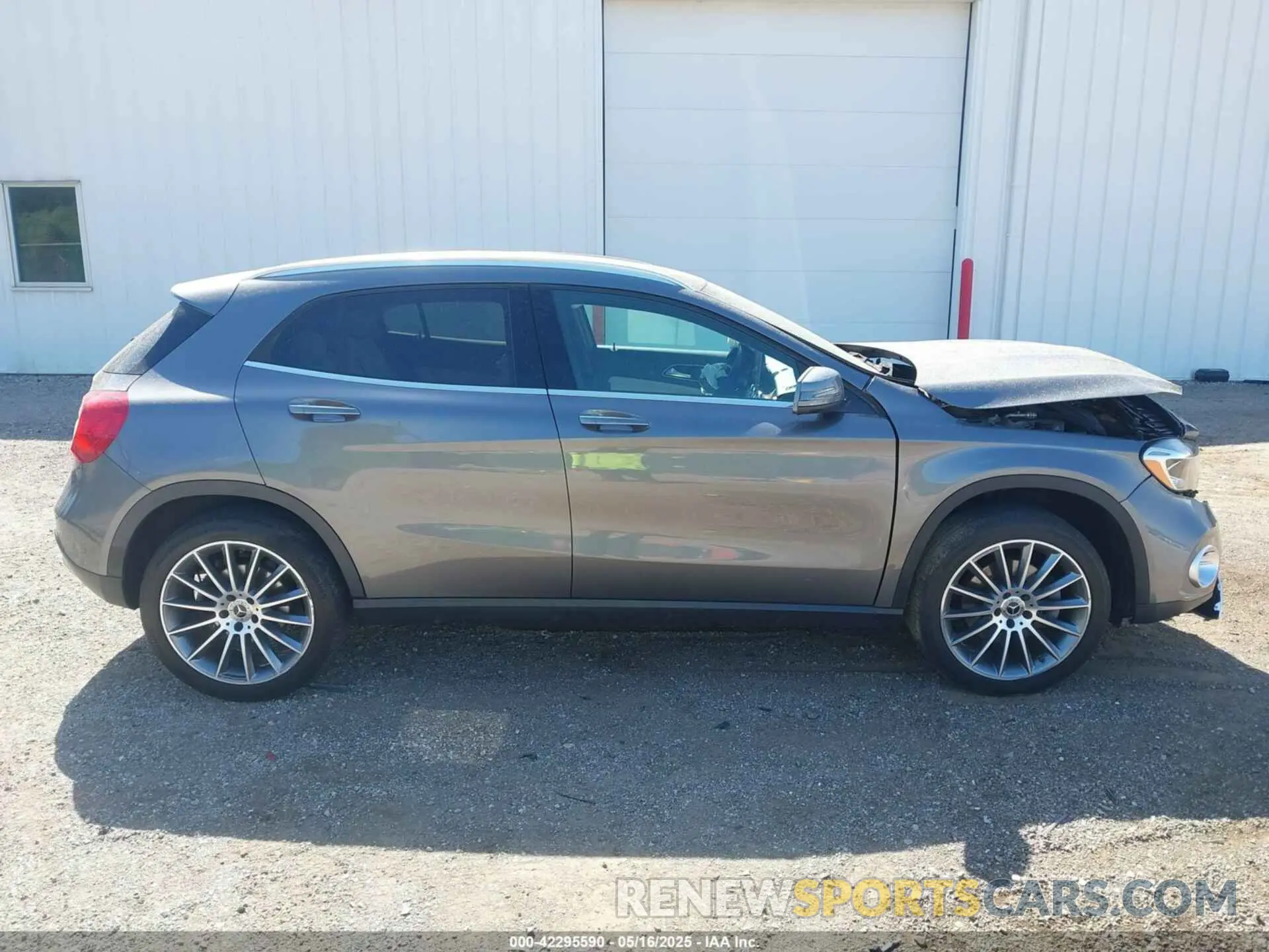 13 fotografías del automóvil dañado WDCTG4GB5KJ543682 MERCEDES-BENZ GLA 250 2019