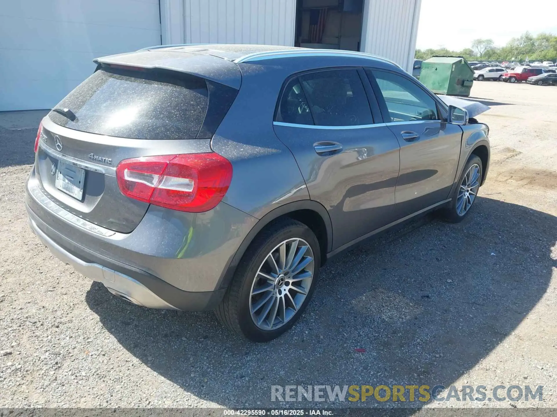 4 fotografías del automóvil dañado WDCTG4GB5KJ543682 MERCEDES-BENZ GLA 250 2019