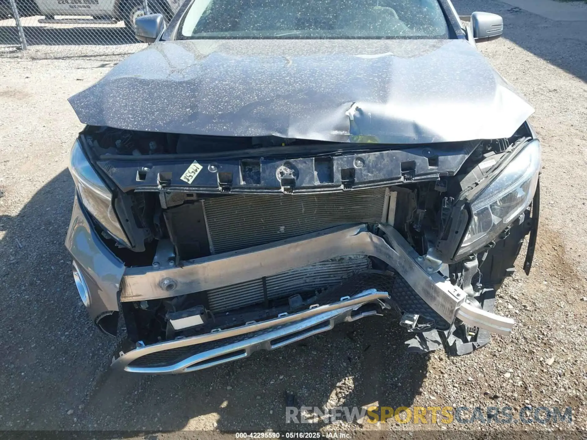 6 fotografías del automóvil dañado WDCTG4GB5KJ543682 MERCEDES-BENZ GLA 250 2019