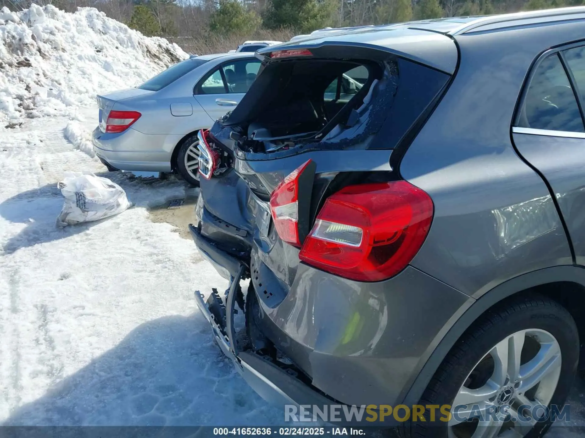6 fotografías del automóvil dañado WDCTG4GB8KJ536371 MERCEDES-BENZ GLA 250 2019