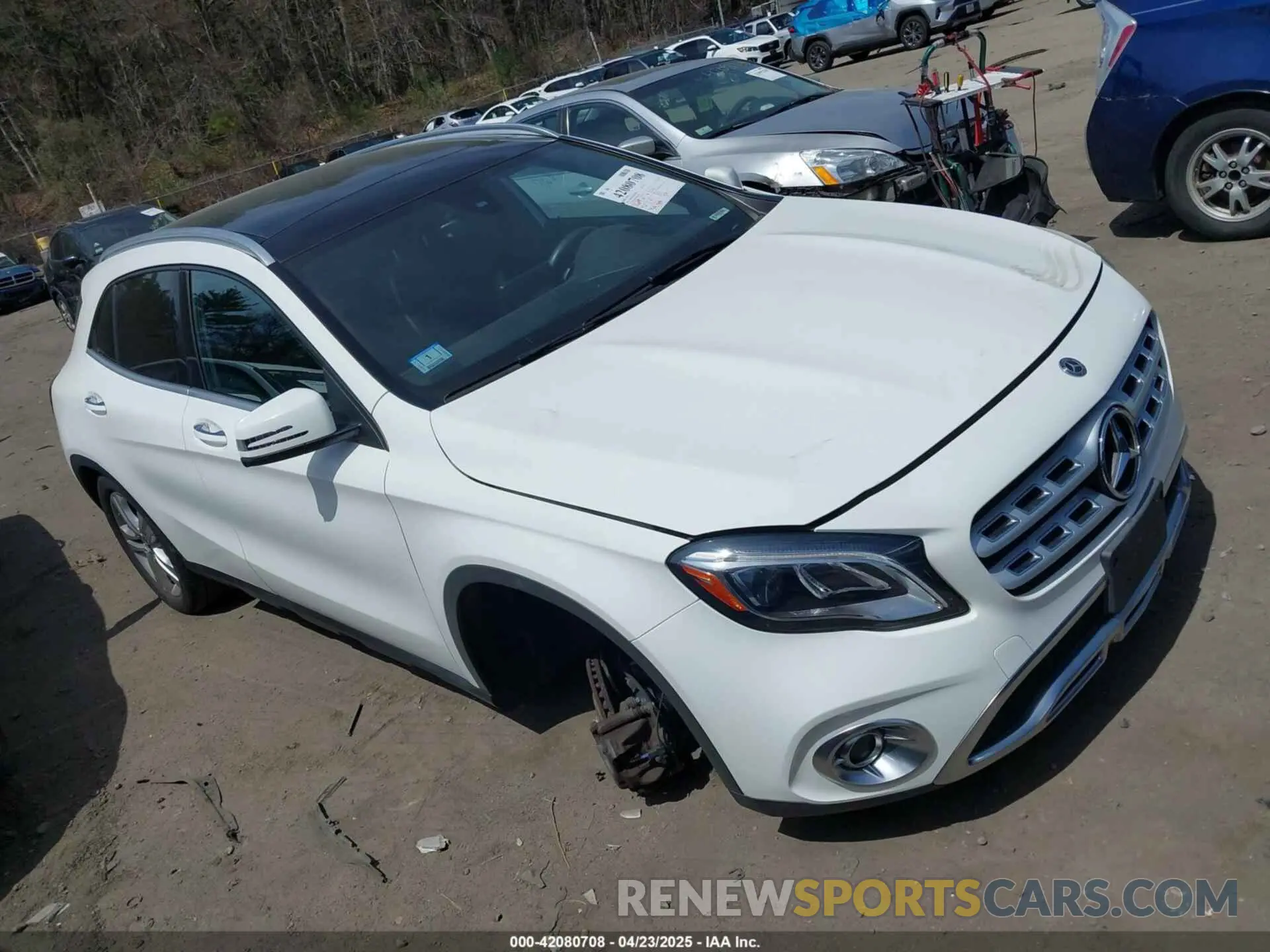 1 fotografías del automóvil dañado WDCTG4GB9KU019398 MERCEDES-BENZ GLA 250 2019