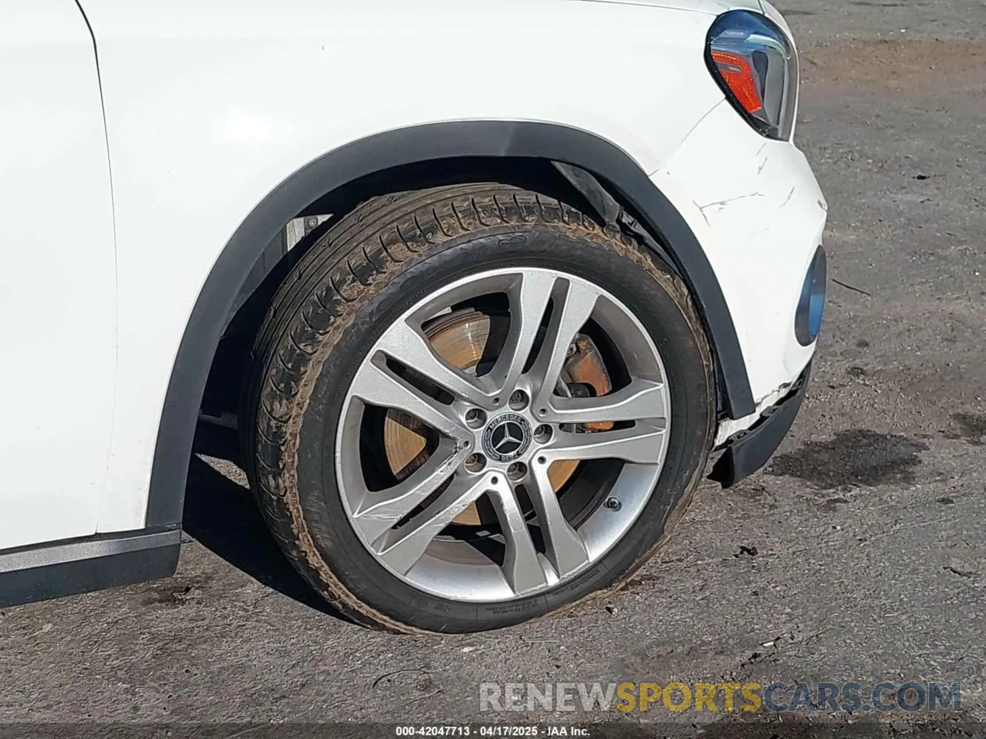 6 fotografías del automóvil dañado WDCTG4EB1LU028522 MERCEDES-BENZ GLA 250 2020