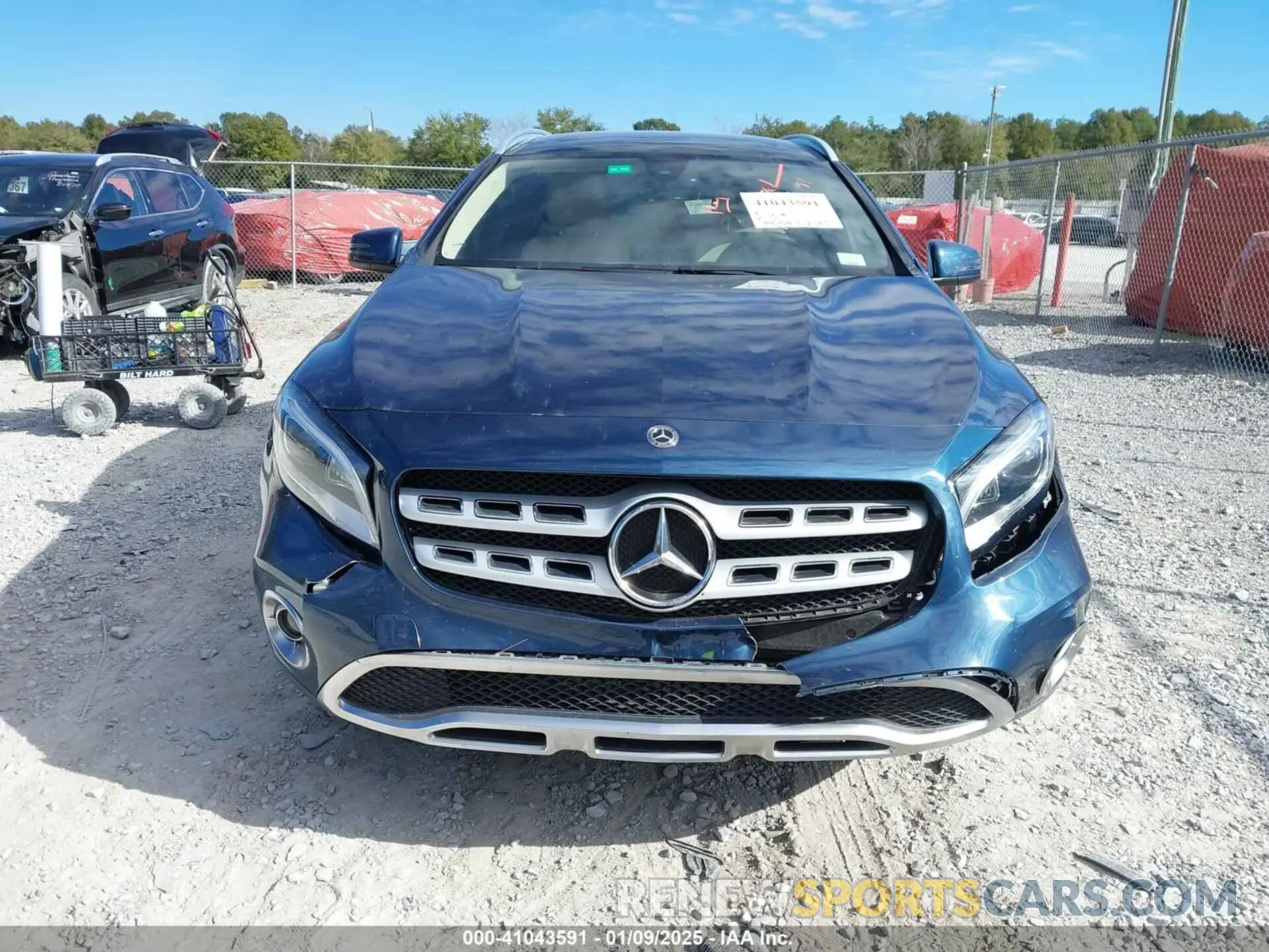 12 fotografías del automóvil dañado WDCTG4GB4LJ689637 MERCEDES-BENZ GLA 250 2020