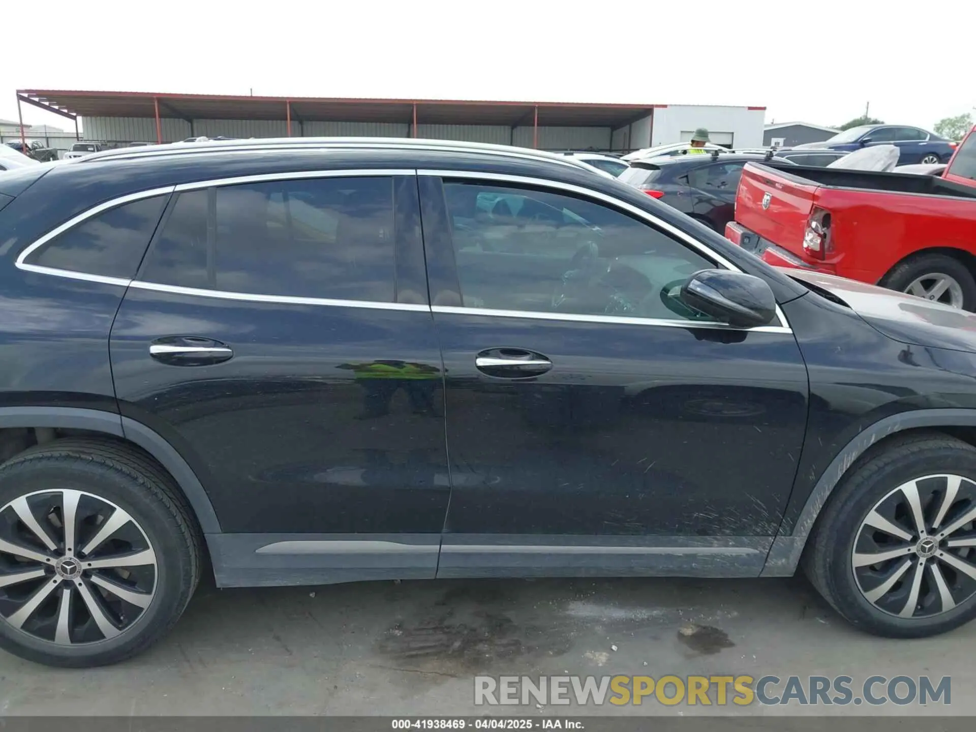 13 fotografías del automóvil dañado W1N4N4GB3MJ166183 MERCEDES-BENZ GLA 250 2021