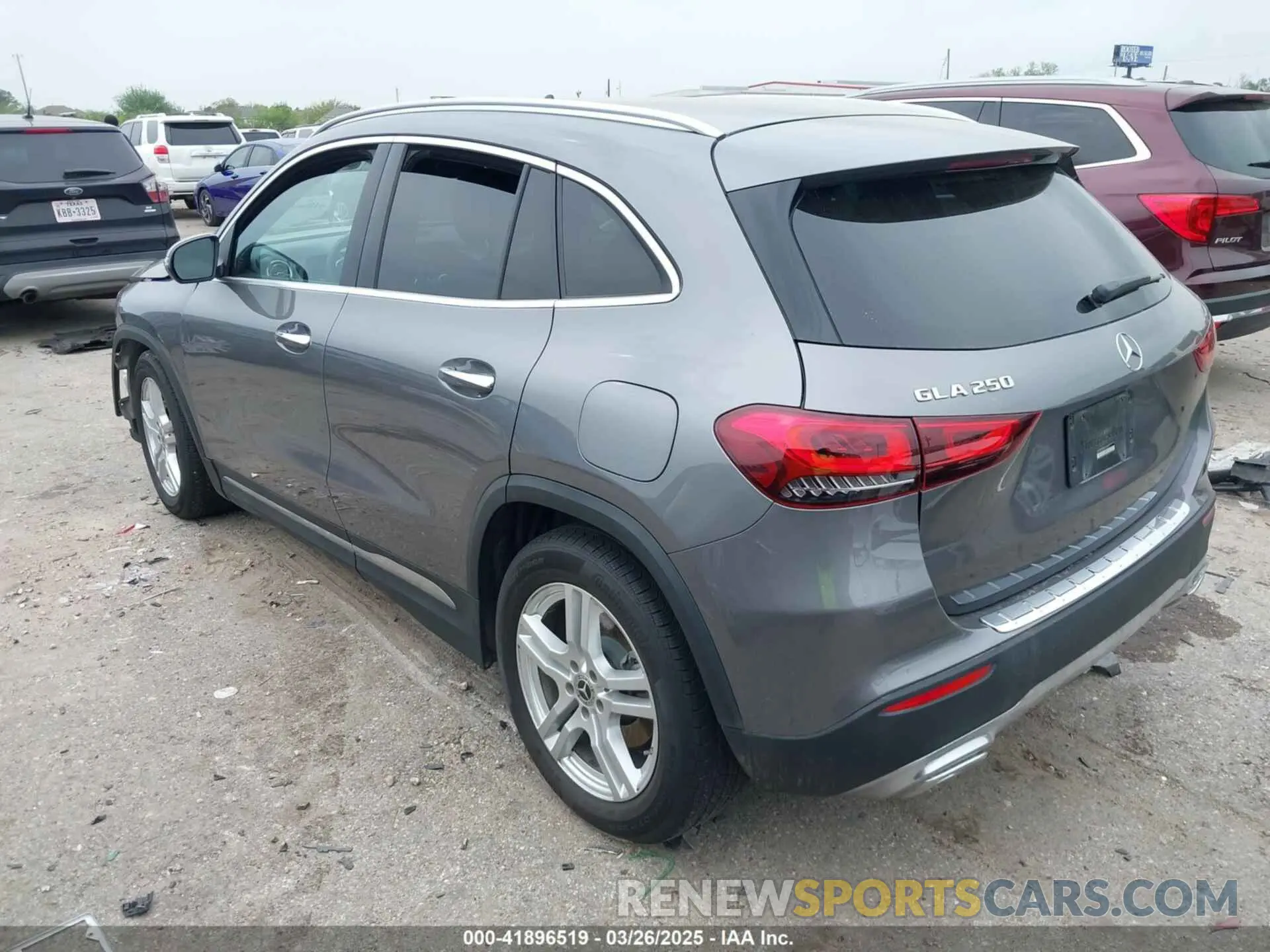 3 fotografías del automóvil dañado W1N4N4GB5MJ163060 MERCEDES-BENZ GLA 250 2021
