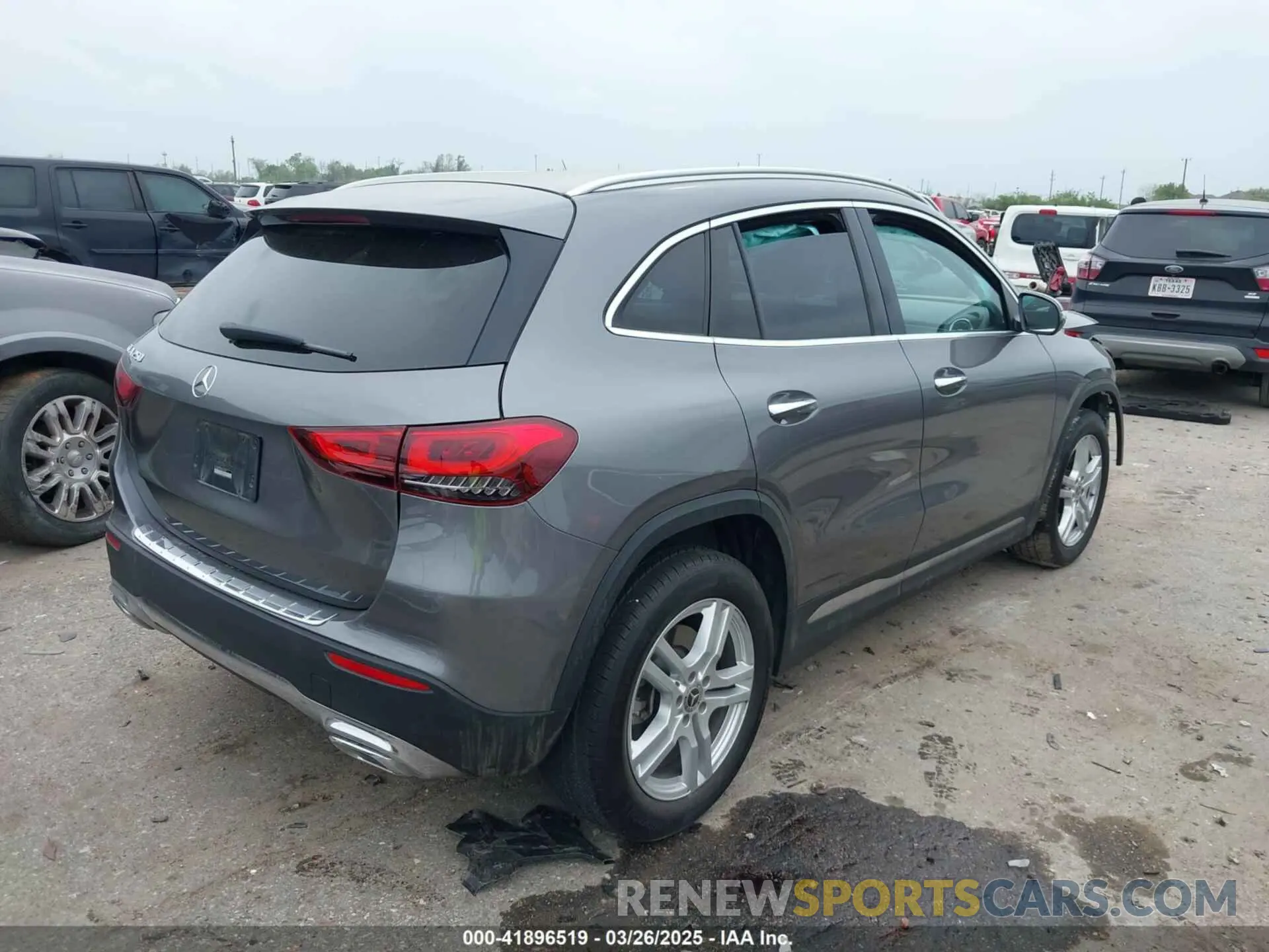 4 fotografías del automóvil dañado W1N4N4GB5MJ163060 MERCEDES-BENZ GLA 250 2021