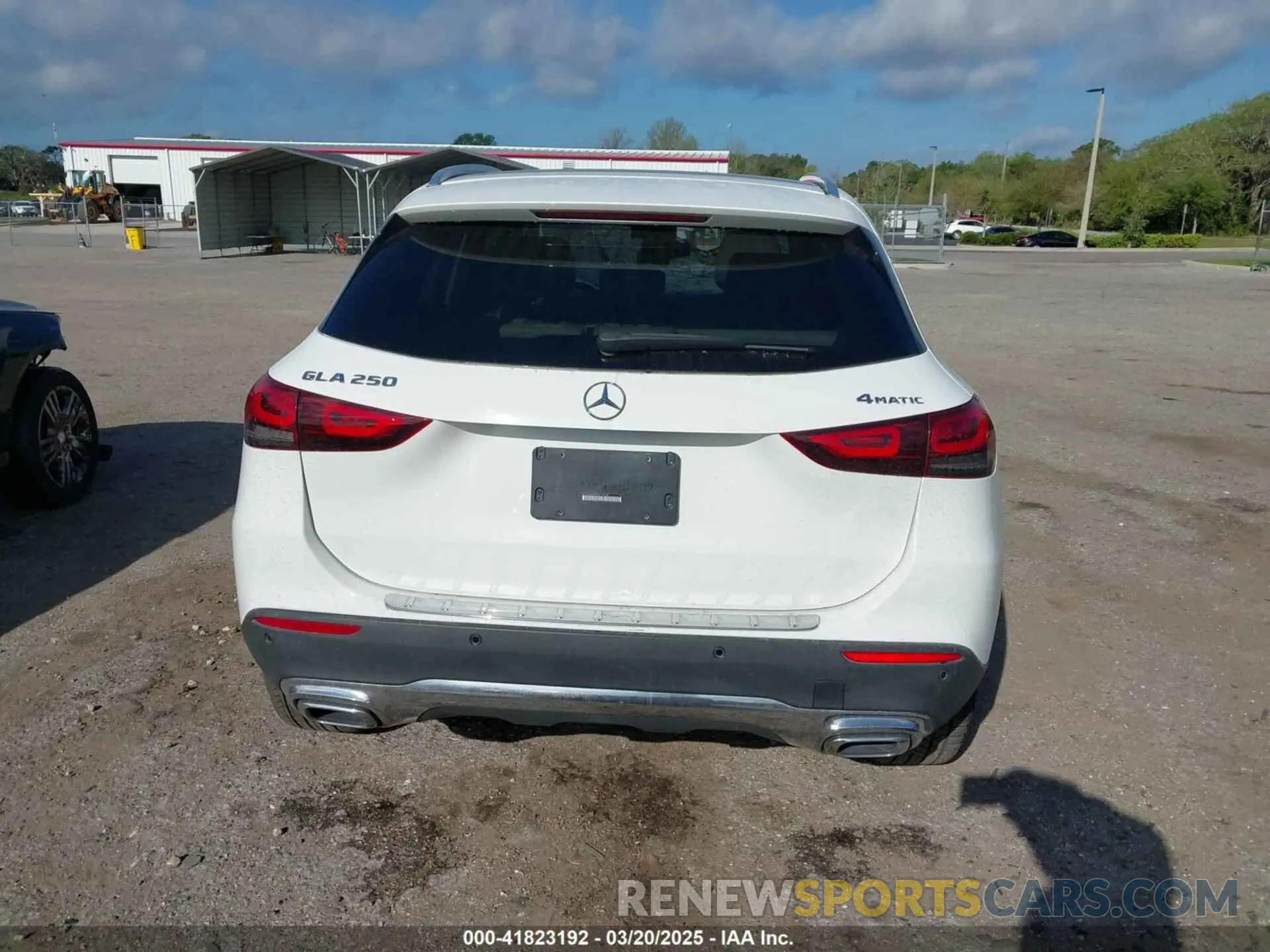 17 fotografías del automóvil dañado W1N4N4HB0MJ112144 MERCEDES-BENZ GLA 250 2021