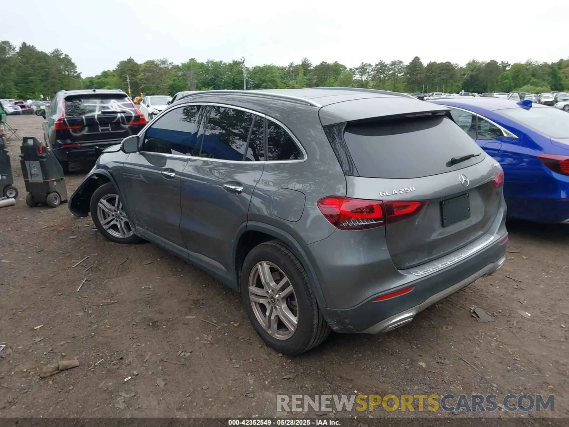 3 fotografías del automóvil dañado W1N4N4HB0MJ235877 MERCEDES-BENZ GLA 250 2021