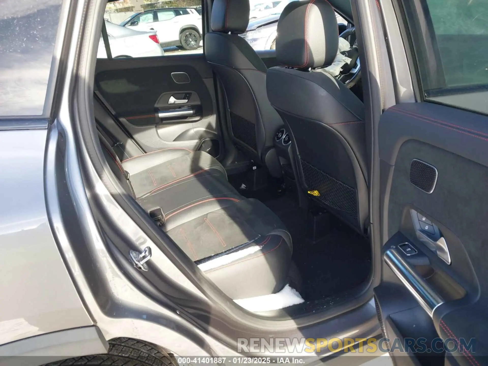 8 fotografías del automóvil dañado W1N4N4HB0MJ254008 MERCEDES-BENZ GLA 250 2021