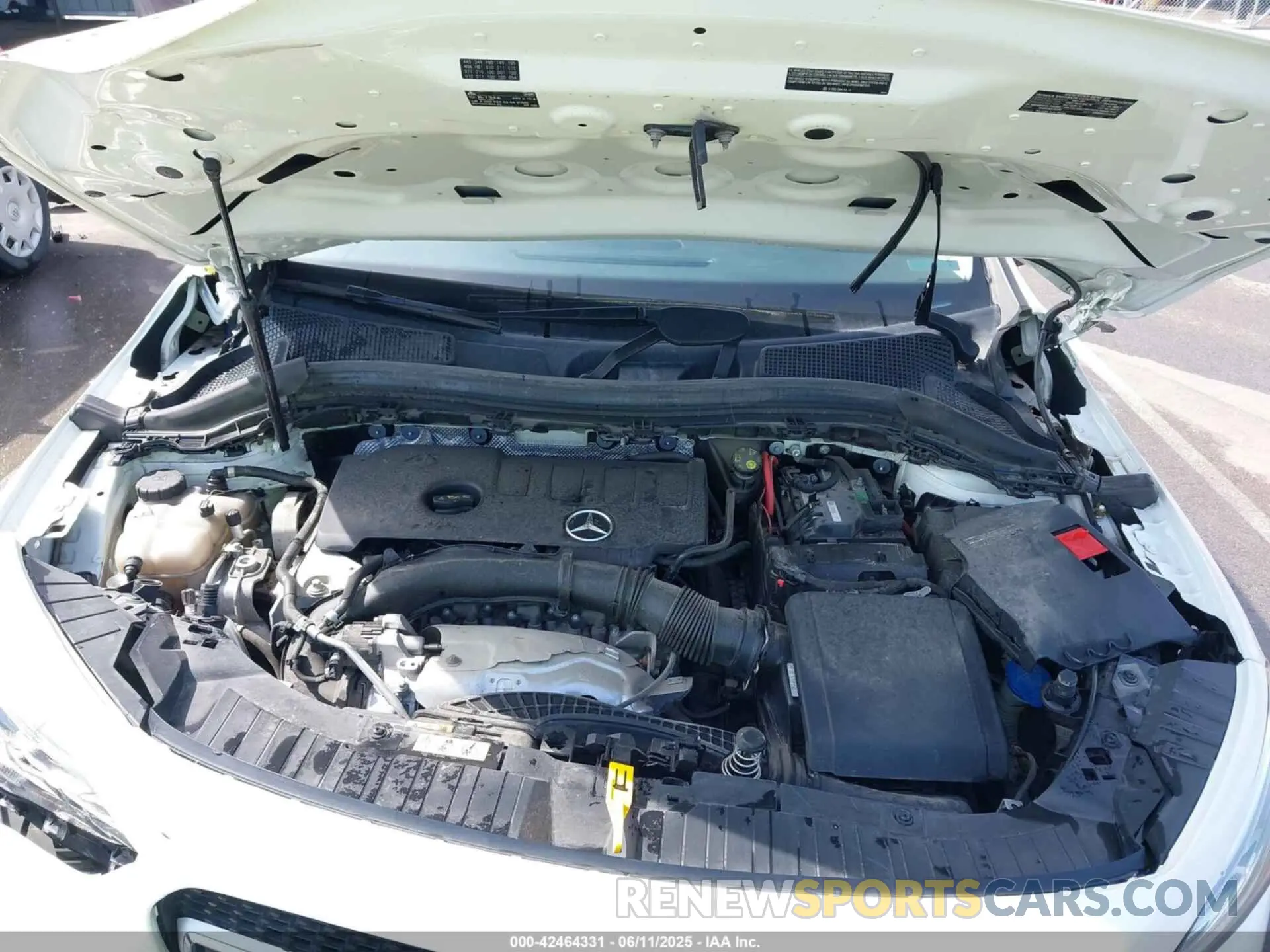10 fotografías del automóvil dañado W1N4N4HB1MJ263039 MERCEDES-BENZ GLA 250 2021