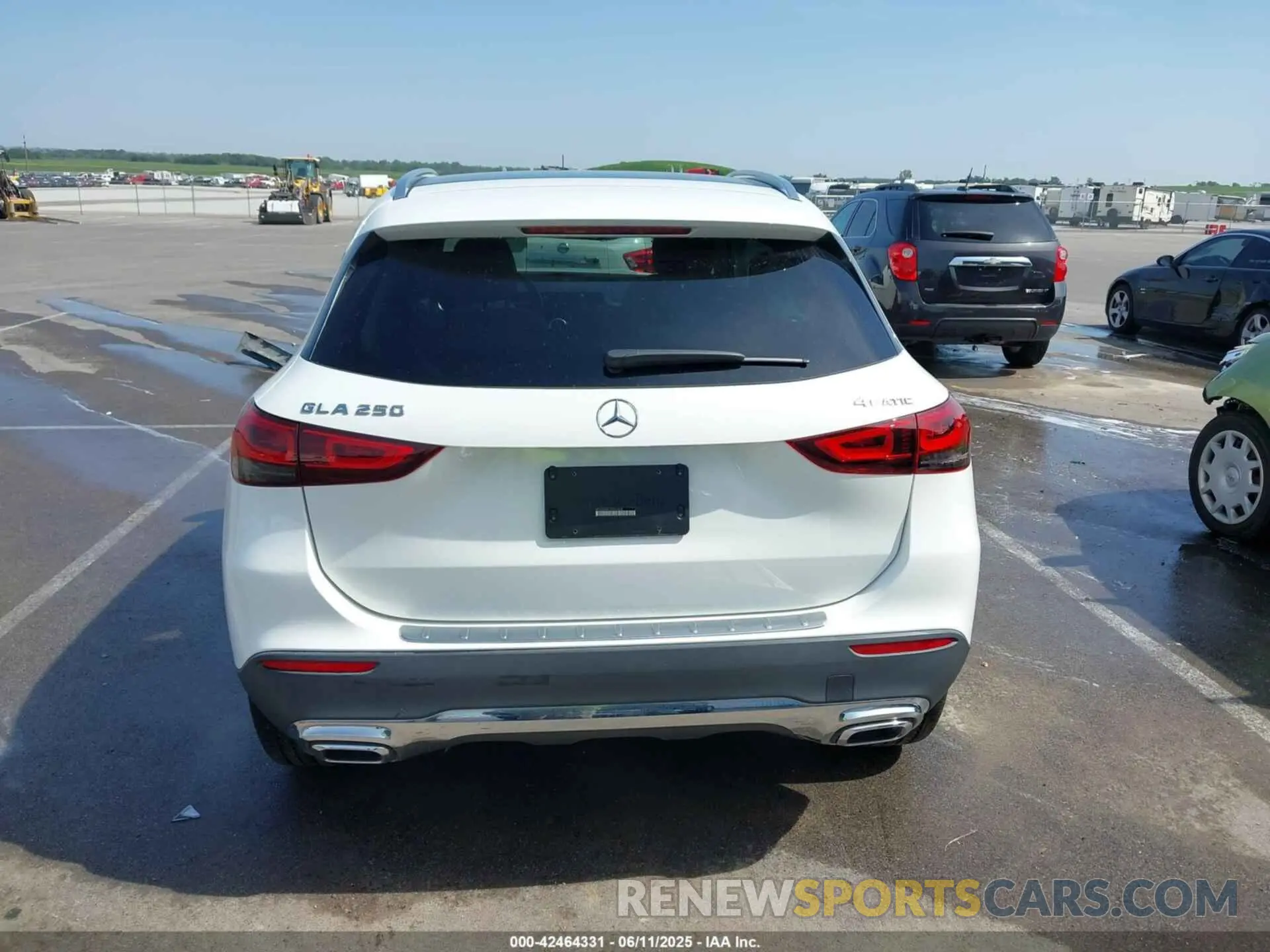 16 fotografías del automóvil dañado W1N4N4HB1MJ263039 MERCEDES-BENZ GLA 250 2021
