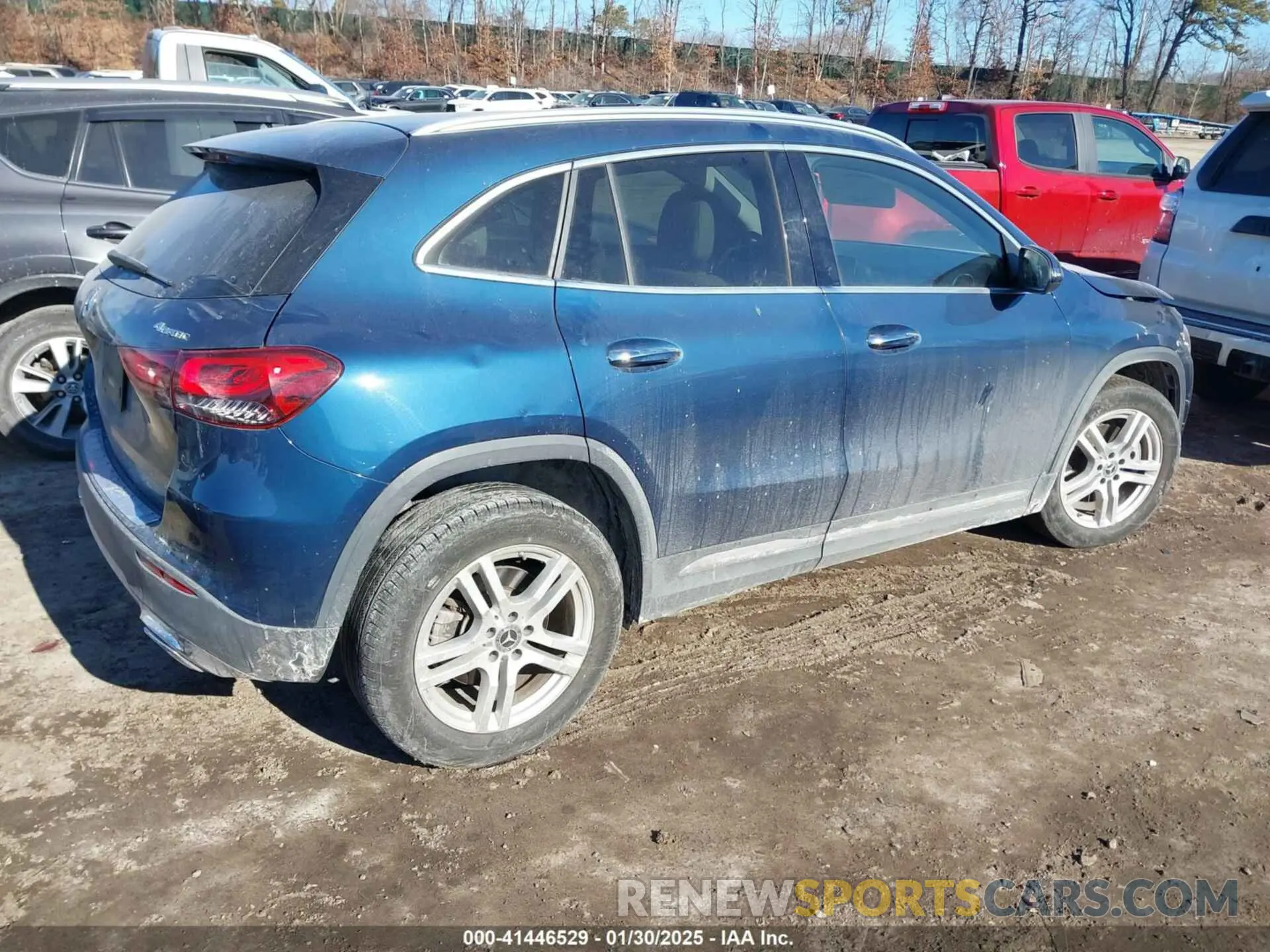 4 fotografías del automóvil dañado W1N4N4HB2MJ277211 MERCEDES-BENZ GLA 250 2021