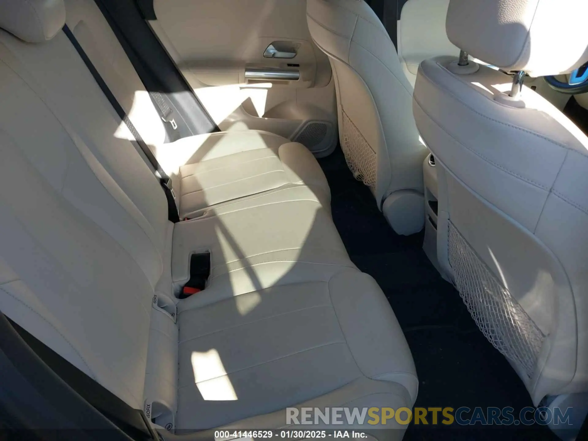 8 fotografías del automóvil dañado W1N4N4HB2MJ277211 MERCEDES-BENZ GLA 250 2021
