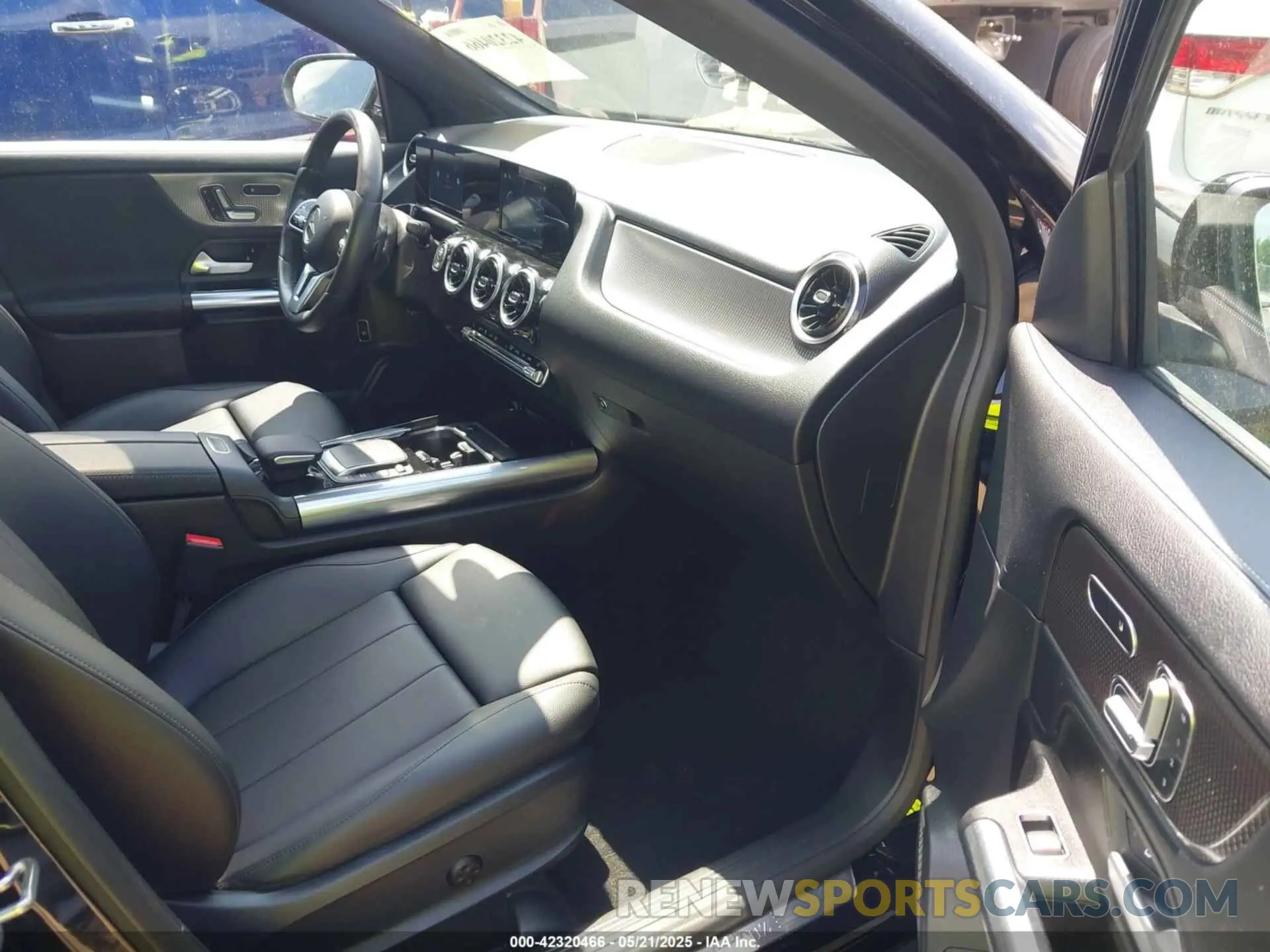 5 fotografías del automóvil dañado W1N4N4HB3MJ153870 MERCEDES-BENZ GLA 250 2021