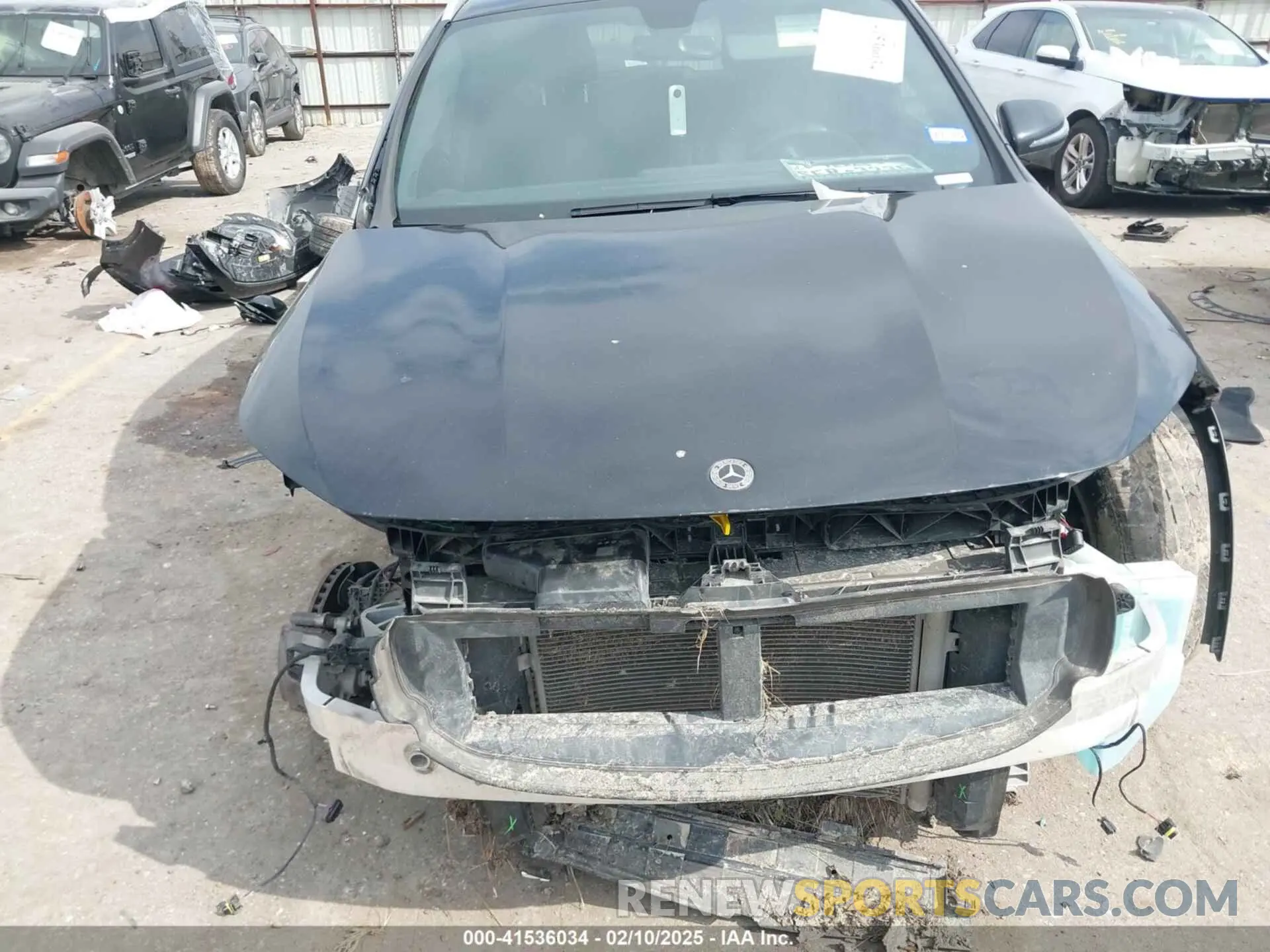 12 fotografías del automóvil dañado W1N4N4HB4MJ189101 MERCEDES-BENZ GLA 250 2021