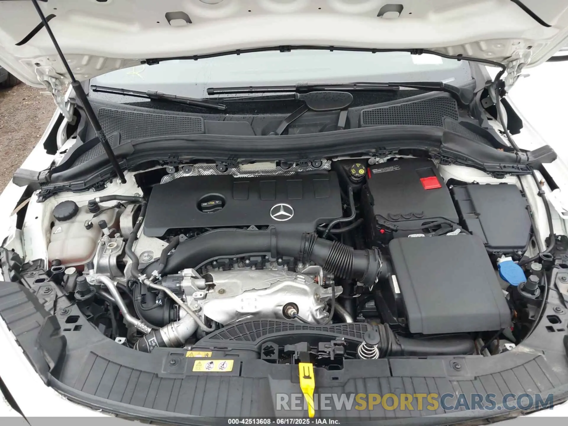 10 fotografías del automóvil dañado W1N4N4HB4MJ265366 MERCEDES-BENZ GLA 250 2021