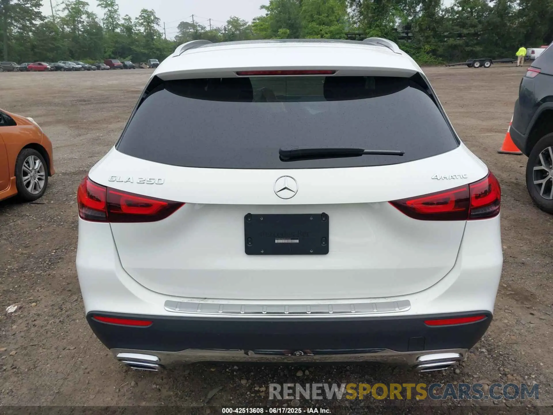 16 fotografías del automóvil dañado W1N4N4HB4MJ265366 MERCEDES-BENZ GLA 250 2021