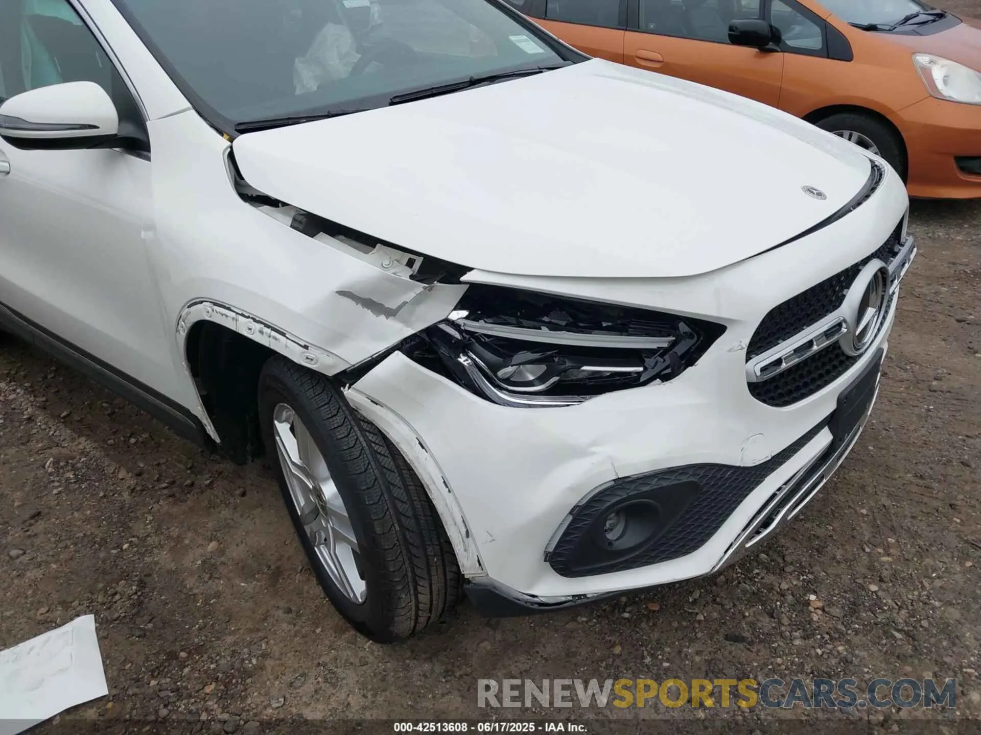 6 fotografías del automóvil dañado W1N4N4HB4MJ265366 MERCEDES-BENZ GLA 250 2021