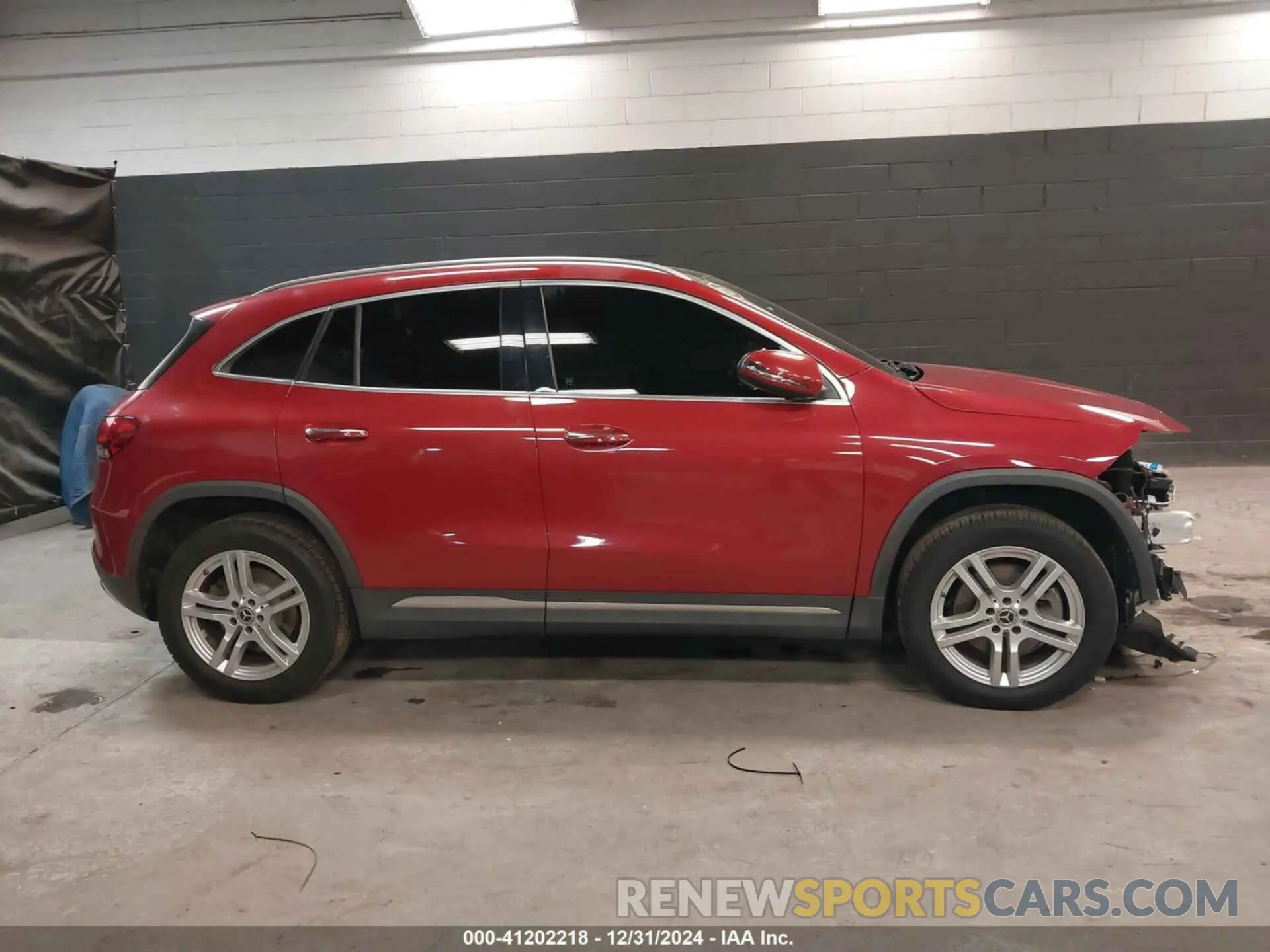 14 fotografías del automóvil dañado W1N4N4HB6MJ195045 MERCEDES-BENZ GLA 250 2021