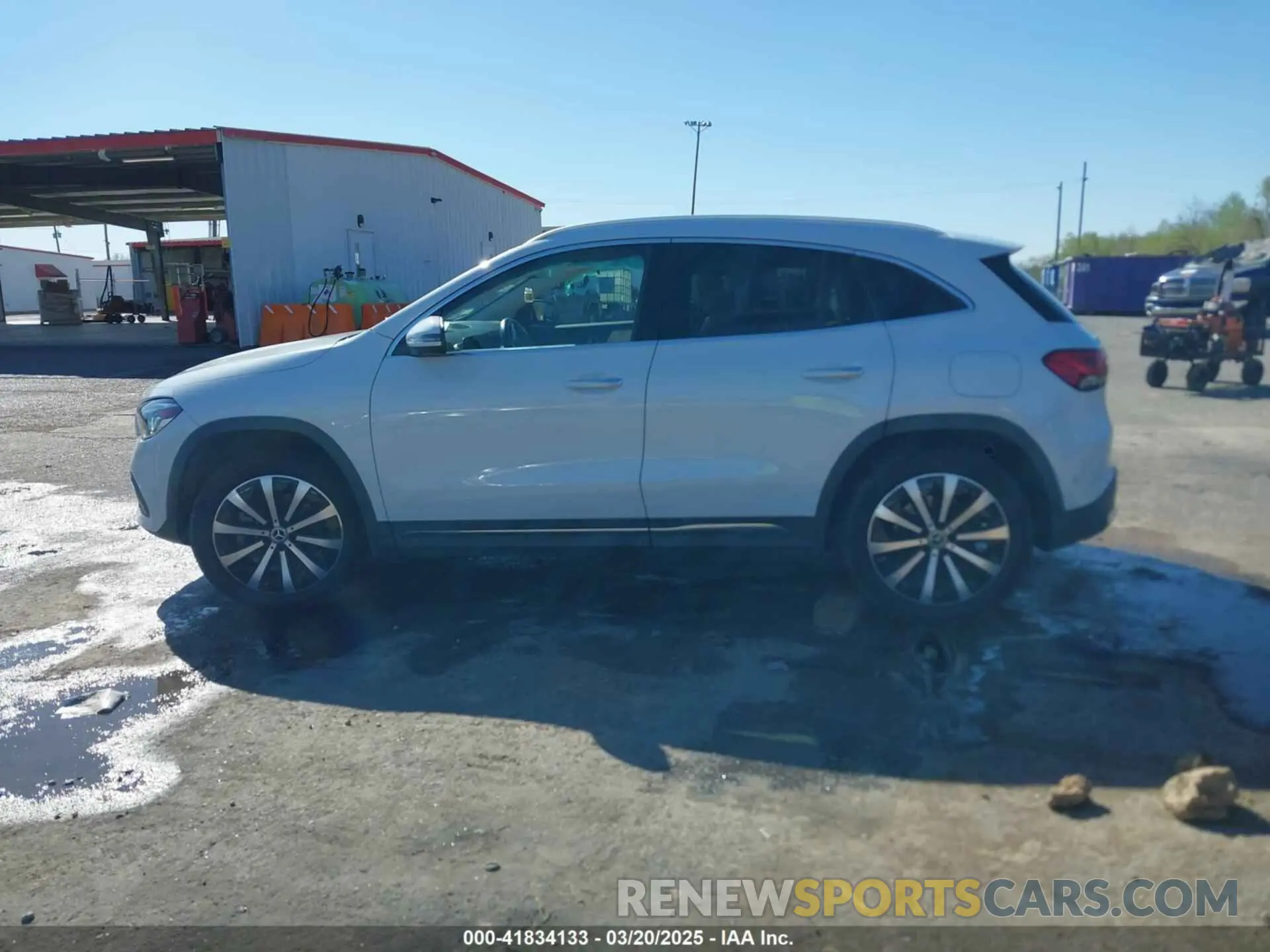 14 fotografías del automóvil dañado W1N4N4HB6MJ208540 MERCEDES-BENZ GLA 250 2021