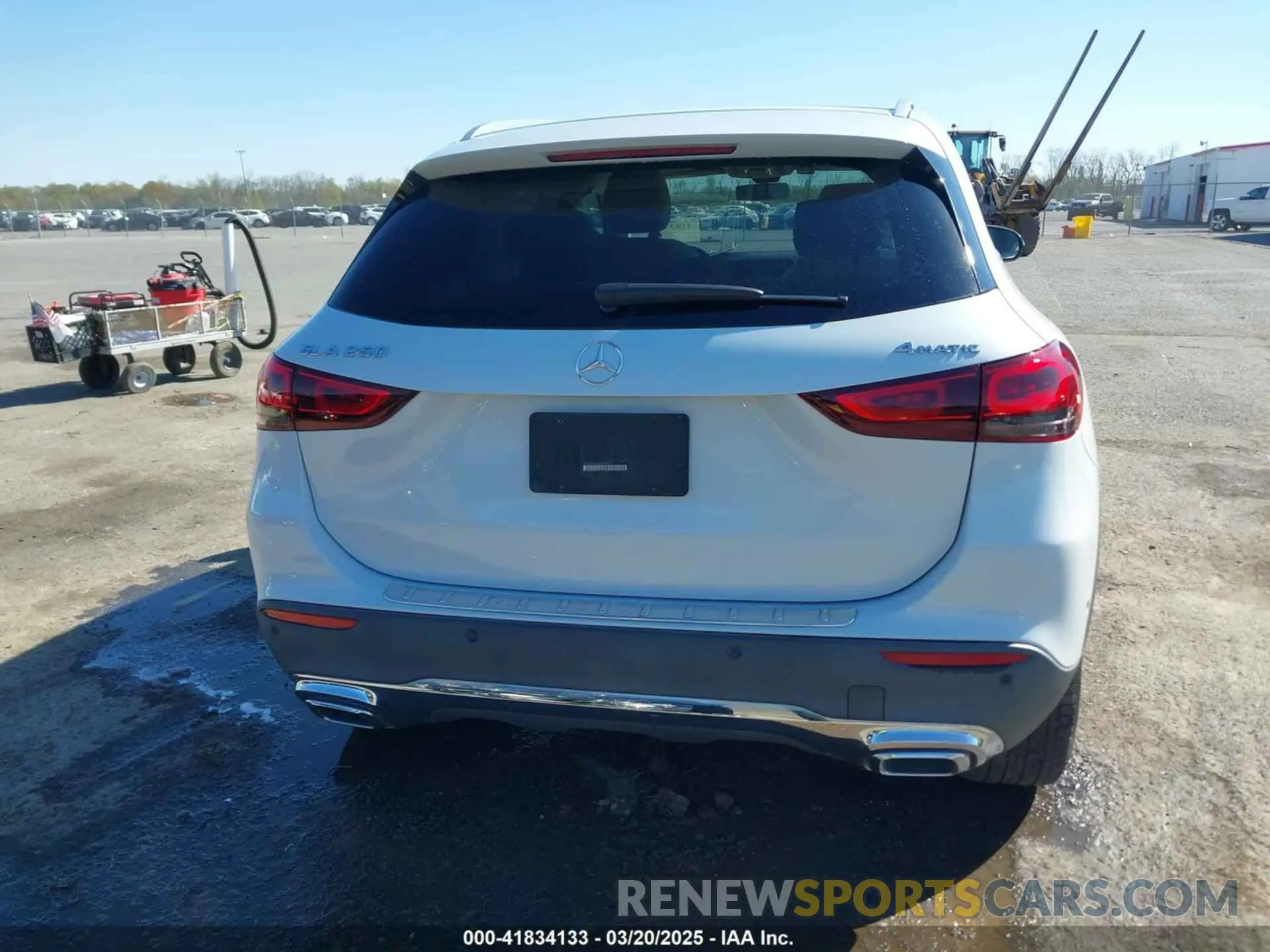 16 fotografías del automóvil dañado W1N4N4HB6MJ208540 MERCEDES-BENZ GLA 250 2021