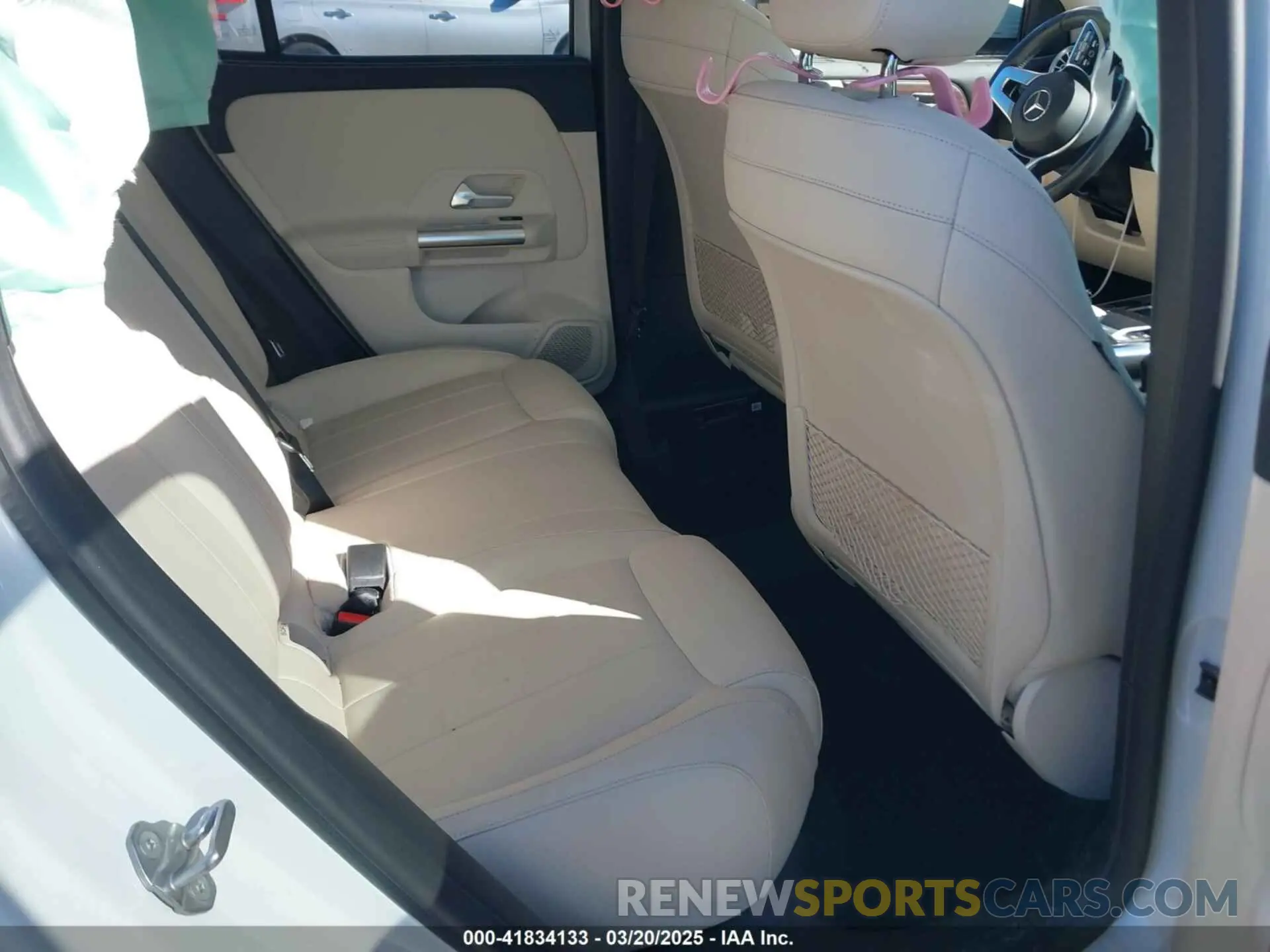 8 fotografías del automóvil dañado W1N4N4HB6MJ208540 MERCEDES-BENZ GLA 250 2021