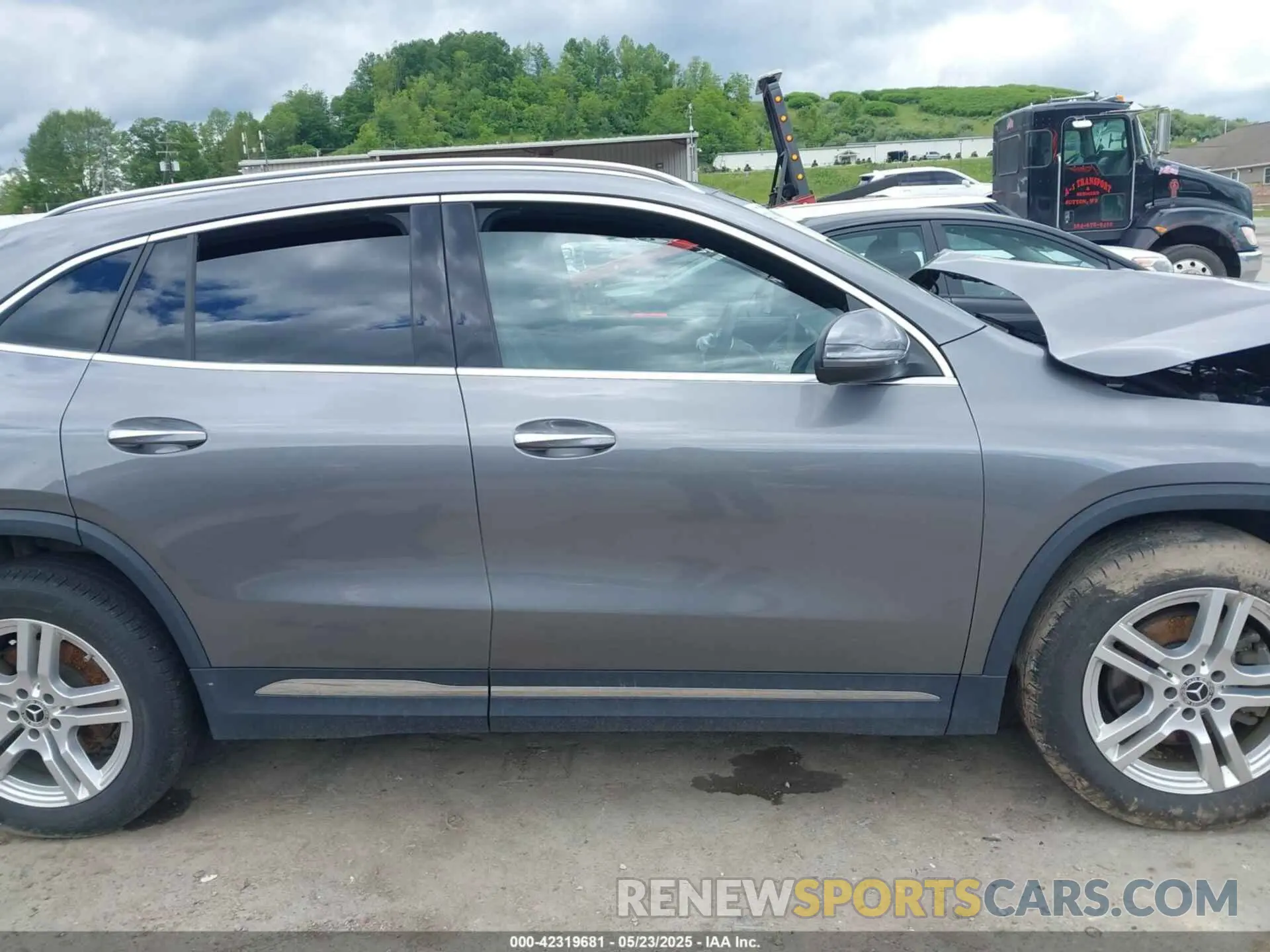 12 fotografías del automóvil dañado W1N4N4HB8MJ204327 MERCEDES-BENZ GLA 250 2021